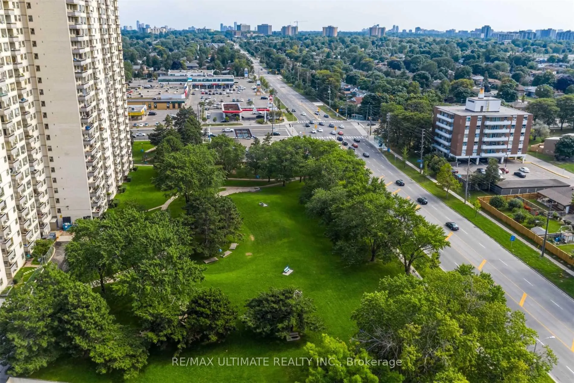 Photo 21 of Unit 2305, 390 Dixon Road, Etobicoke, Kingsview Village-The Westway — HOMEH
