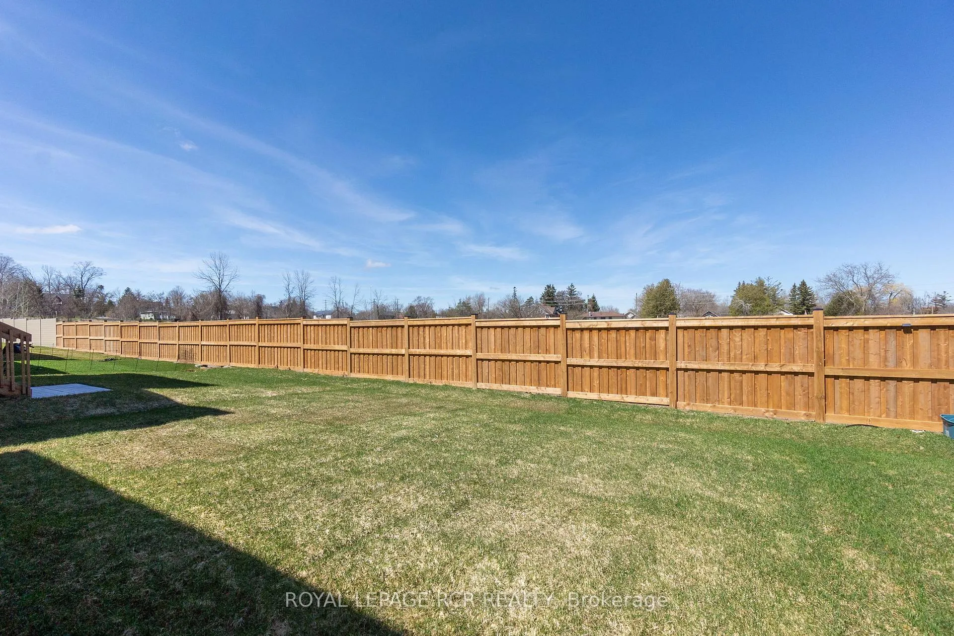 Photo 31 of 1350 Davis Loop, Innisfil, Lefroy — HOMEH