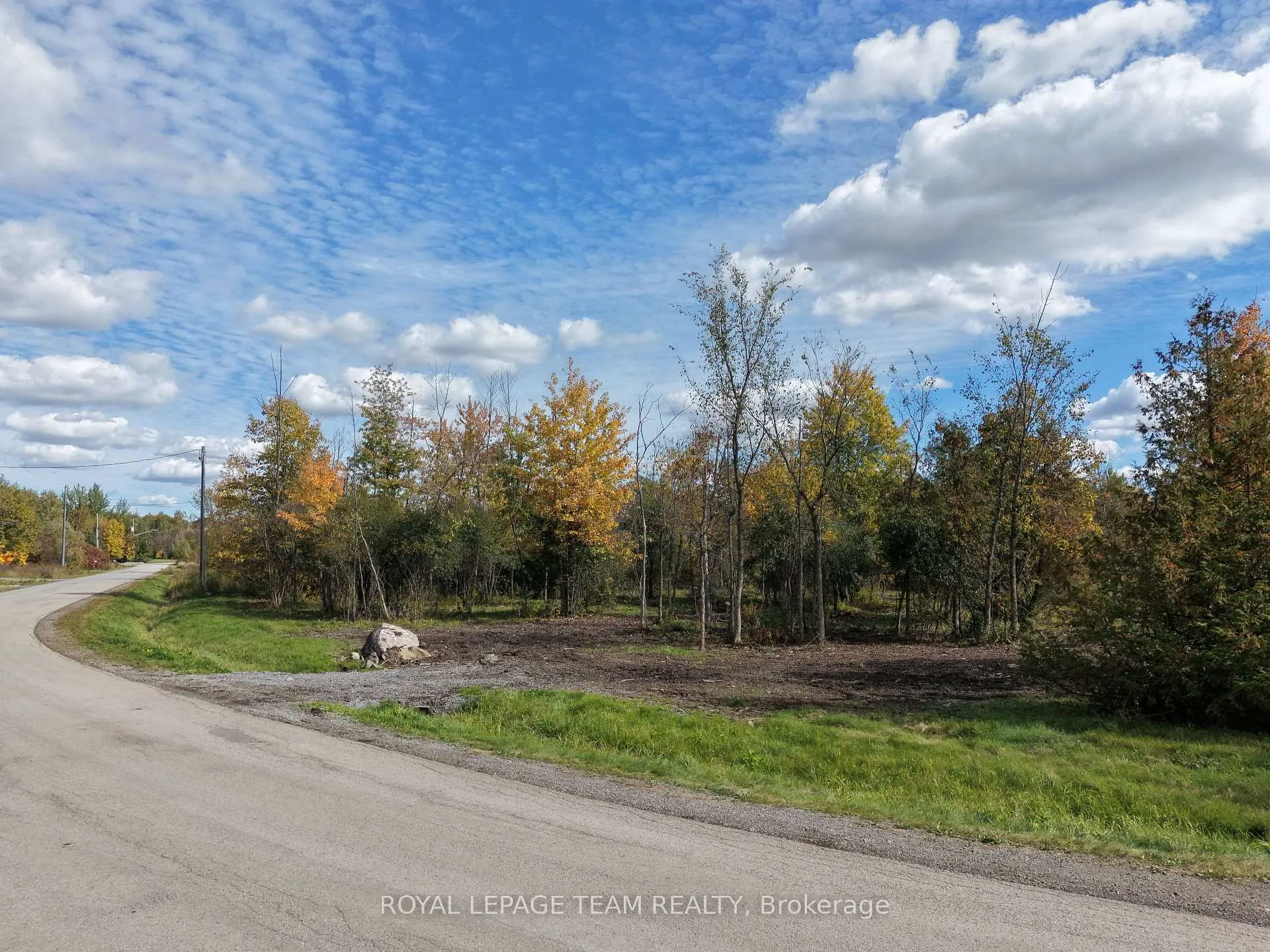Photo 4 of 8074 Adam Baker Way, Ottawa, Osgoode Twp North of Reg Rd 6 — HOMEH