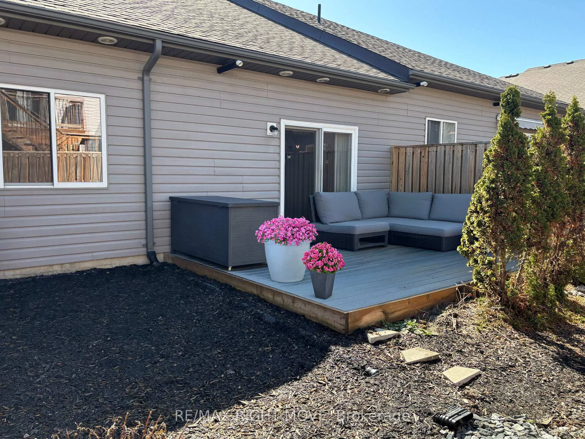 Photo 14 of 179 Lucy Lane, Orillia — HOMEH
