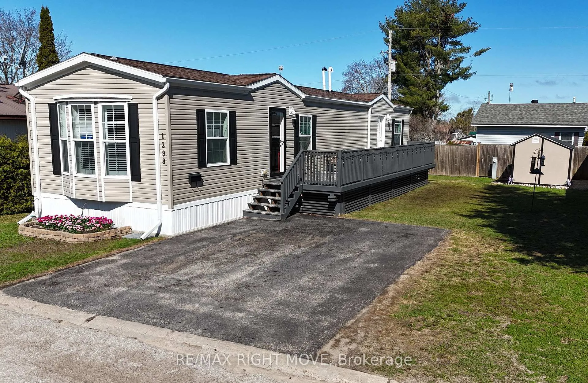 Front of 1298 Hilltop Road
