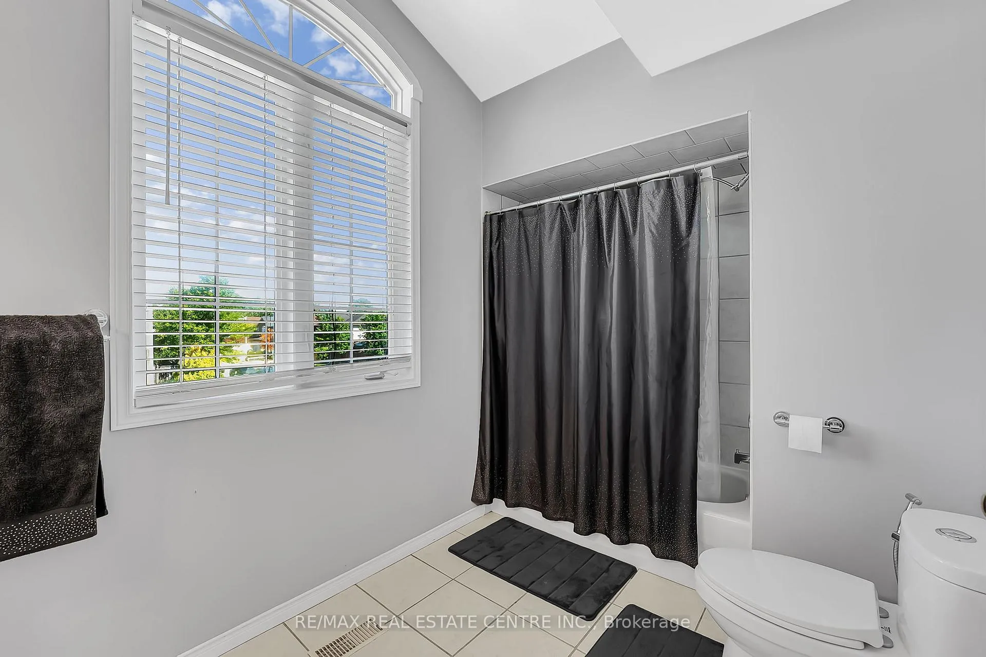 Photo 22 of 35 Pantano Drive, Hamilton, Sheldon — HOMEH