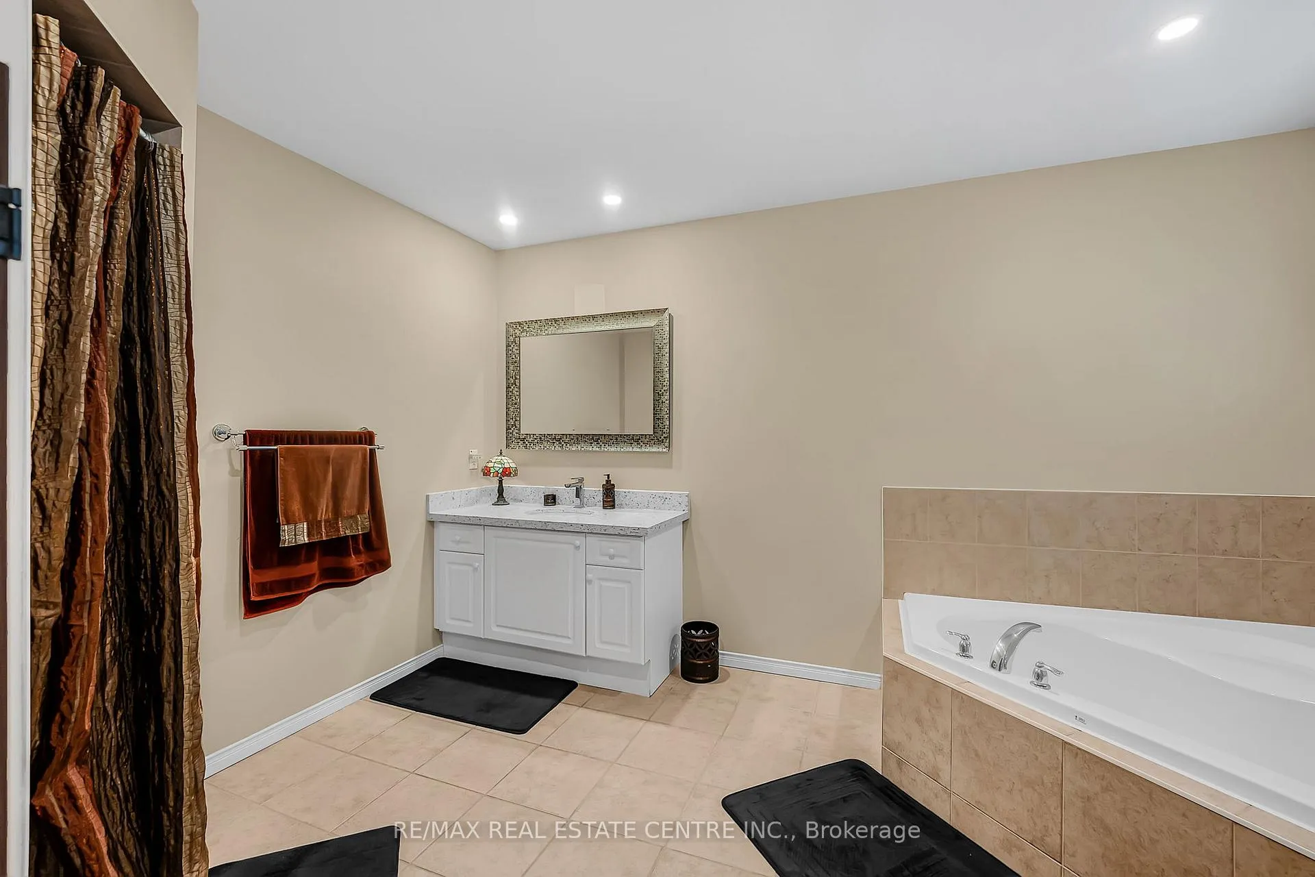 Photo 30 of 35 Pantano Drive, Hamilton, Sheldon — HOMEH