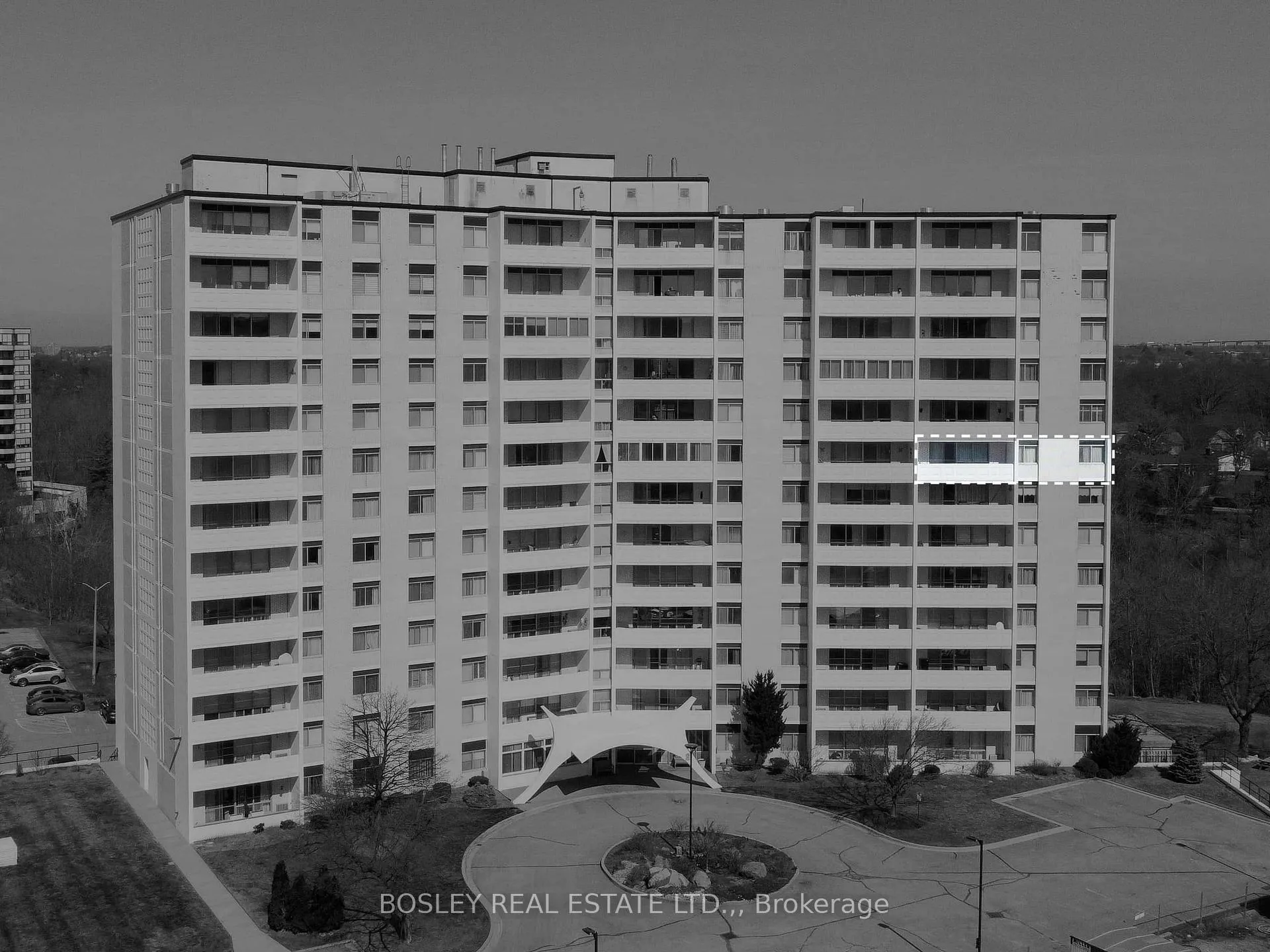 Photo 2 of Unit 8, 15 Towering Heights Boulevard, St. Catharines, Glendale/Glenridge — HOMEH
