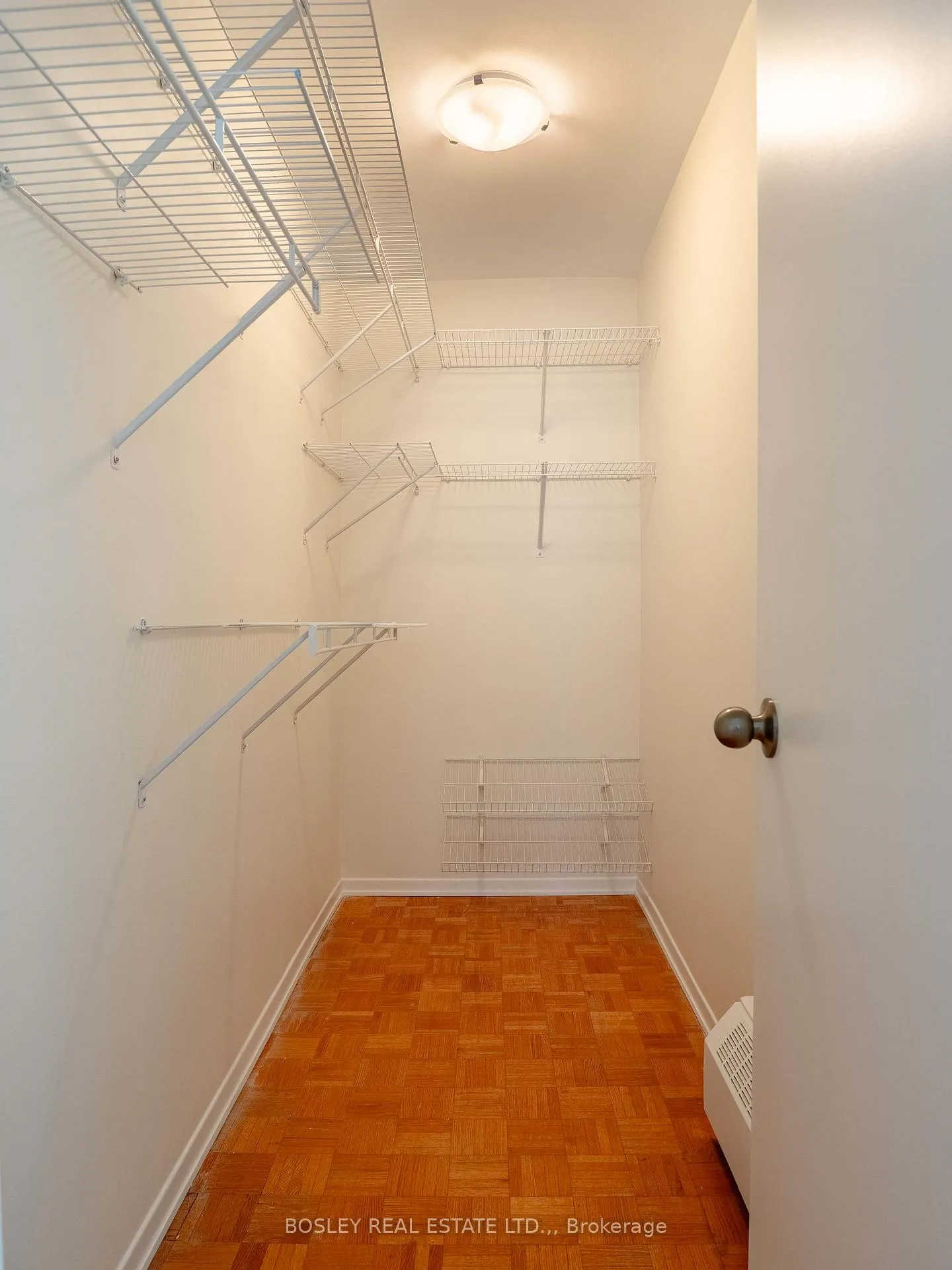 Photo 13 of Unit 8, 15 Towering Heights Boulevard, St. Catharines, Glendale/Glenridge — HOMEH