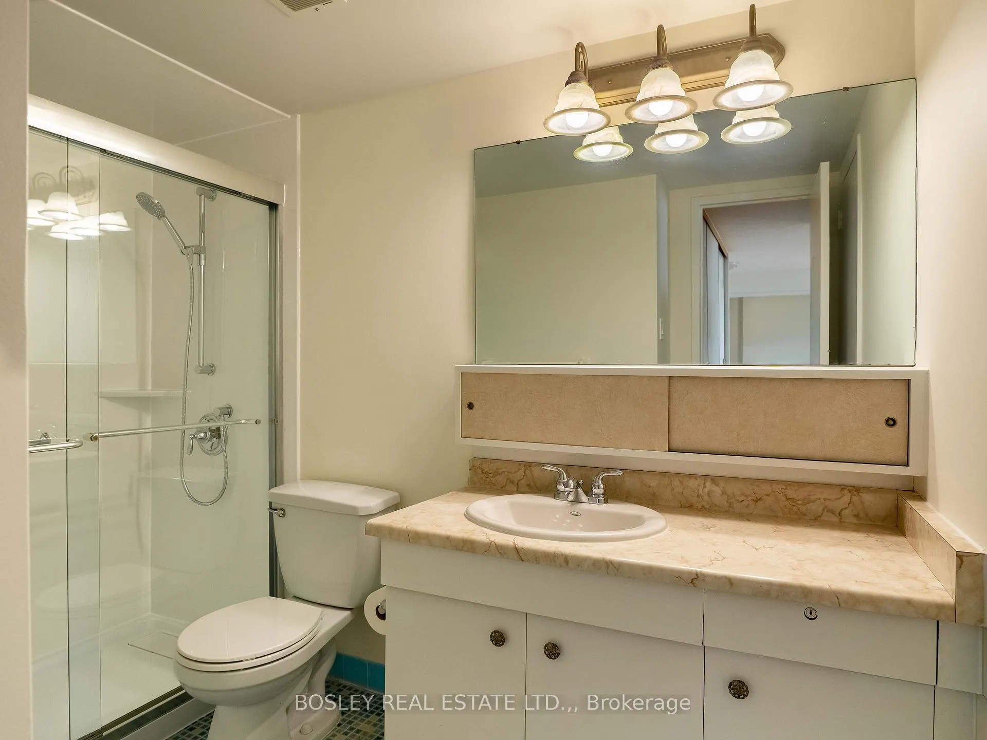 Photo 17 of Unit 8, 15 Towering Heights Boulevard, St. Catharines, Glendale/Glenridge — HOMEH