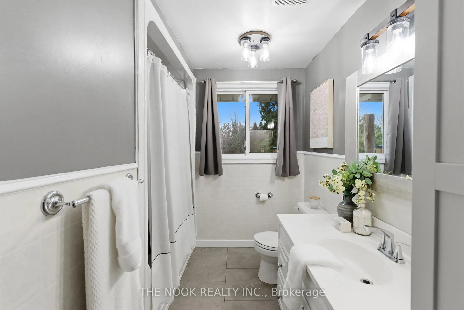 Photo 24 of 3824 Trulls Road, Clarington, Courtice — HOMEH