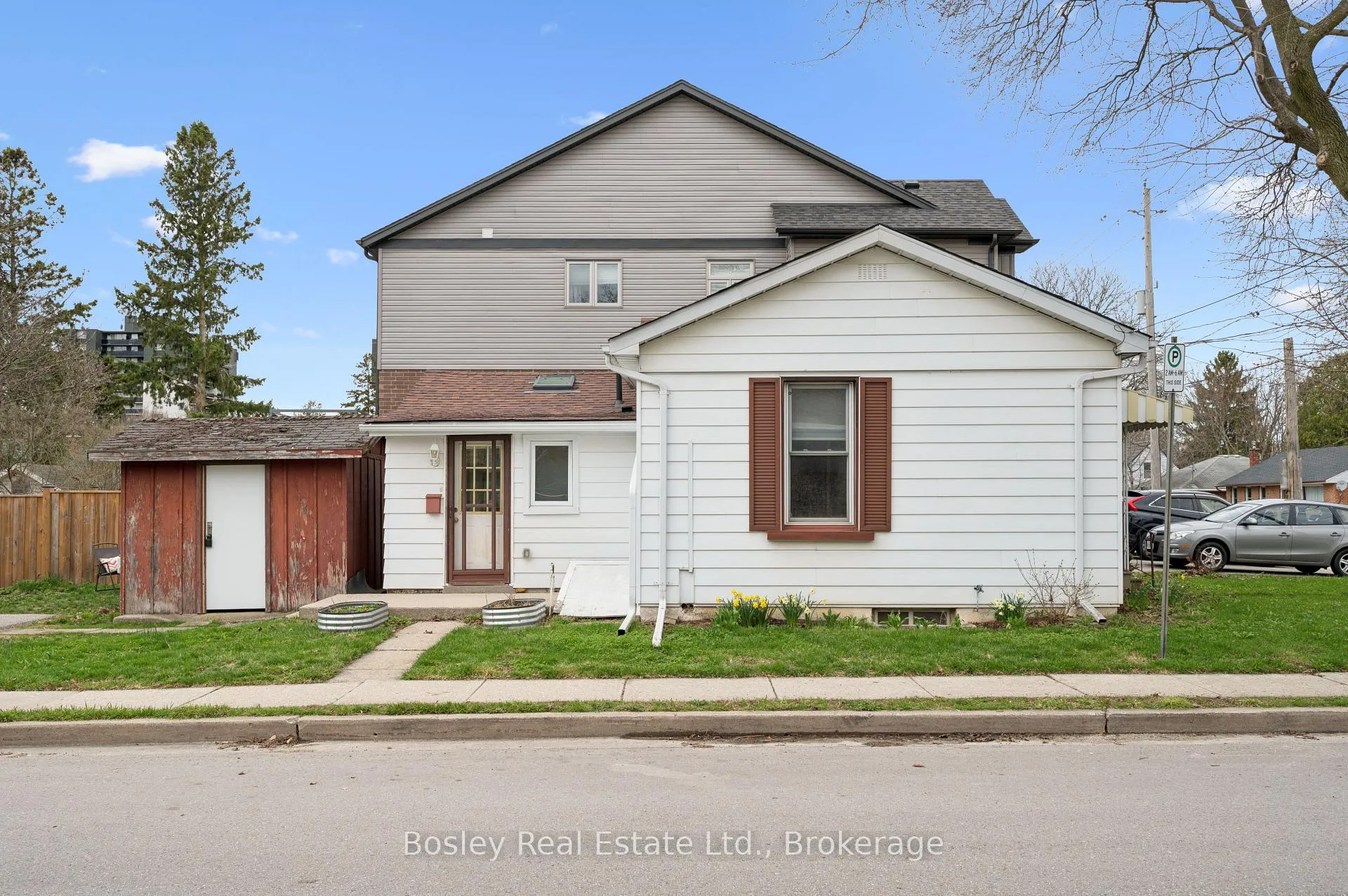 Photo 6 of 326 Exhibition Street, Guelph, Exhibition Park — HOMEH