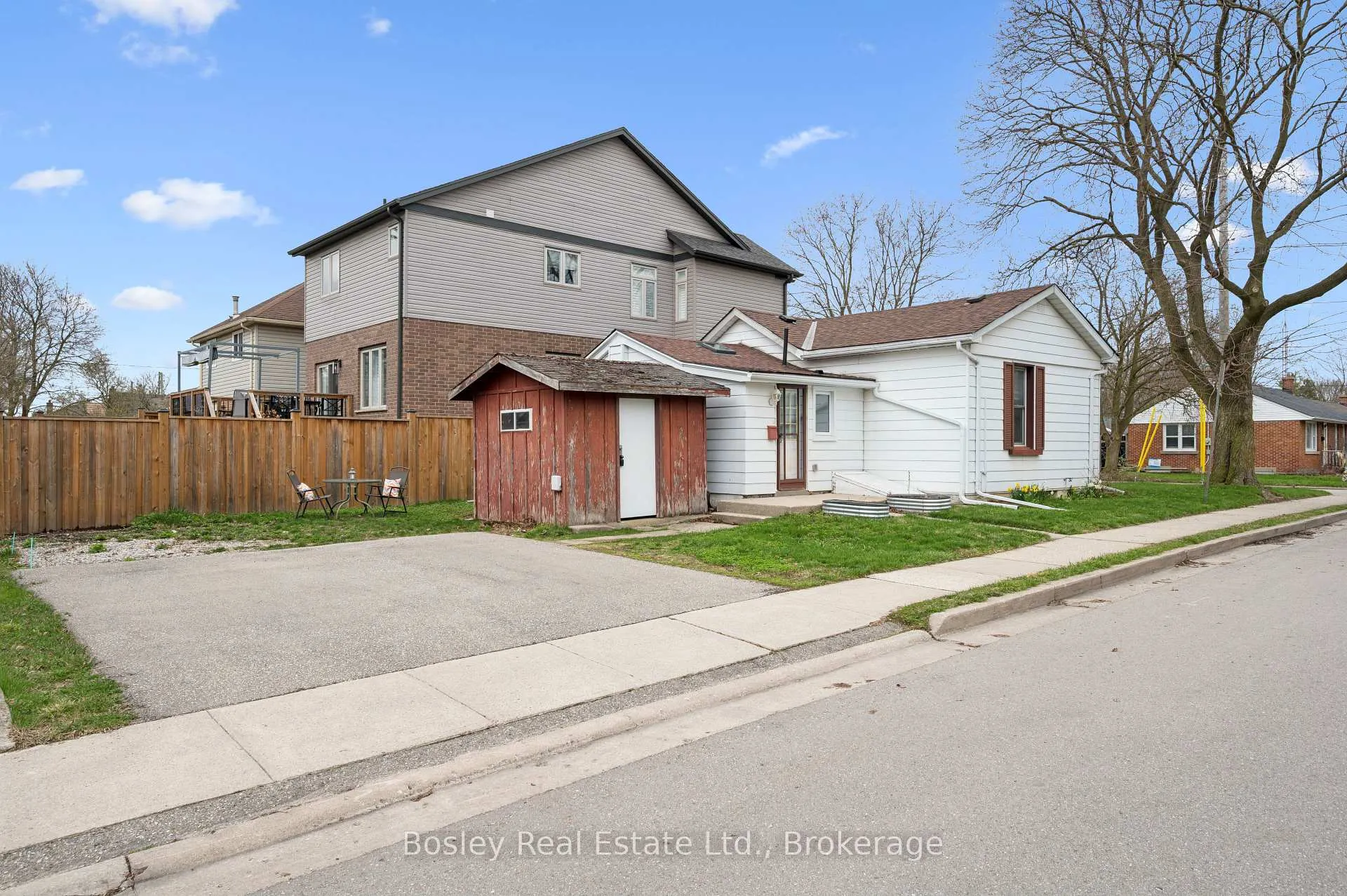 Photo 7 of 326 Exhibition Street, Guelph, Exhibition Park — HOMEH