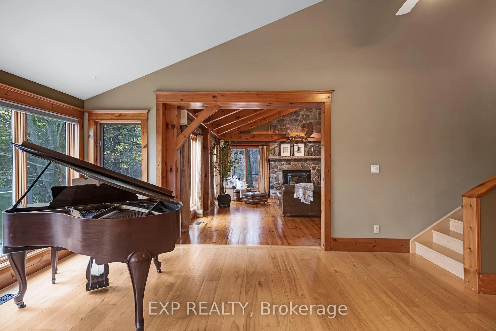 Photo 9 of 18340 Bathurst Street, King, Rural King — HOMEH
