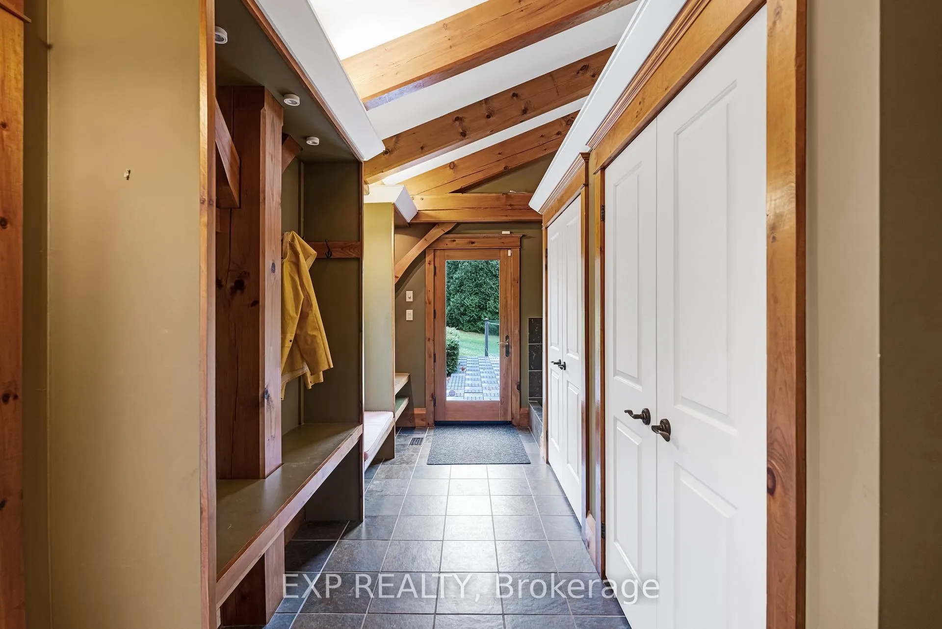 Photo 20 of 18340 Bathurst Street, King, Rural King — HOMEH