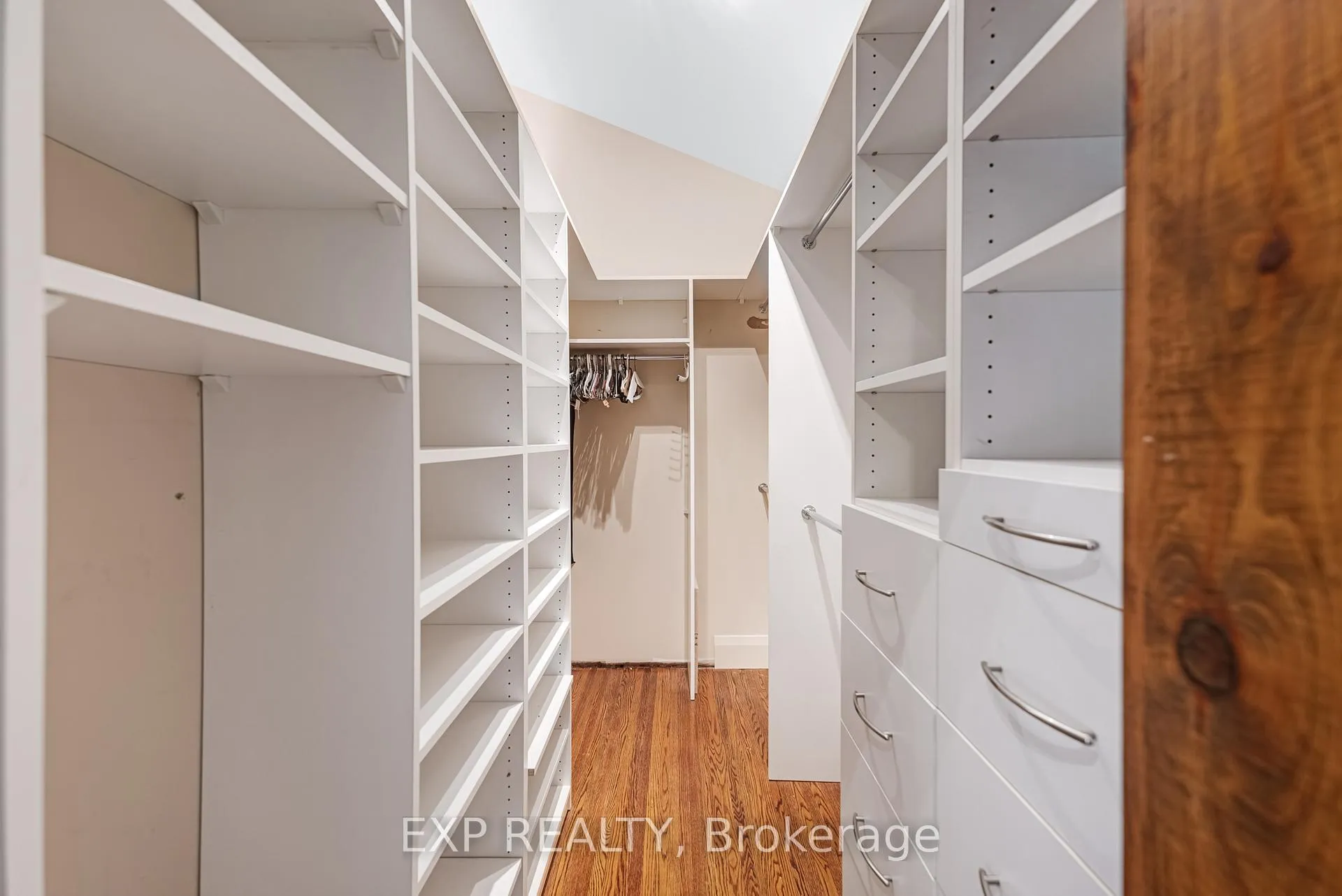 Photo 30 of 18340 Bathurst Street, King, Rural King — HOMEH