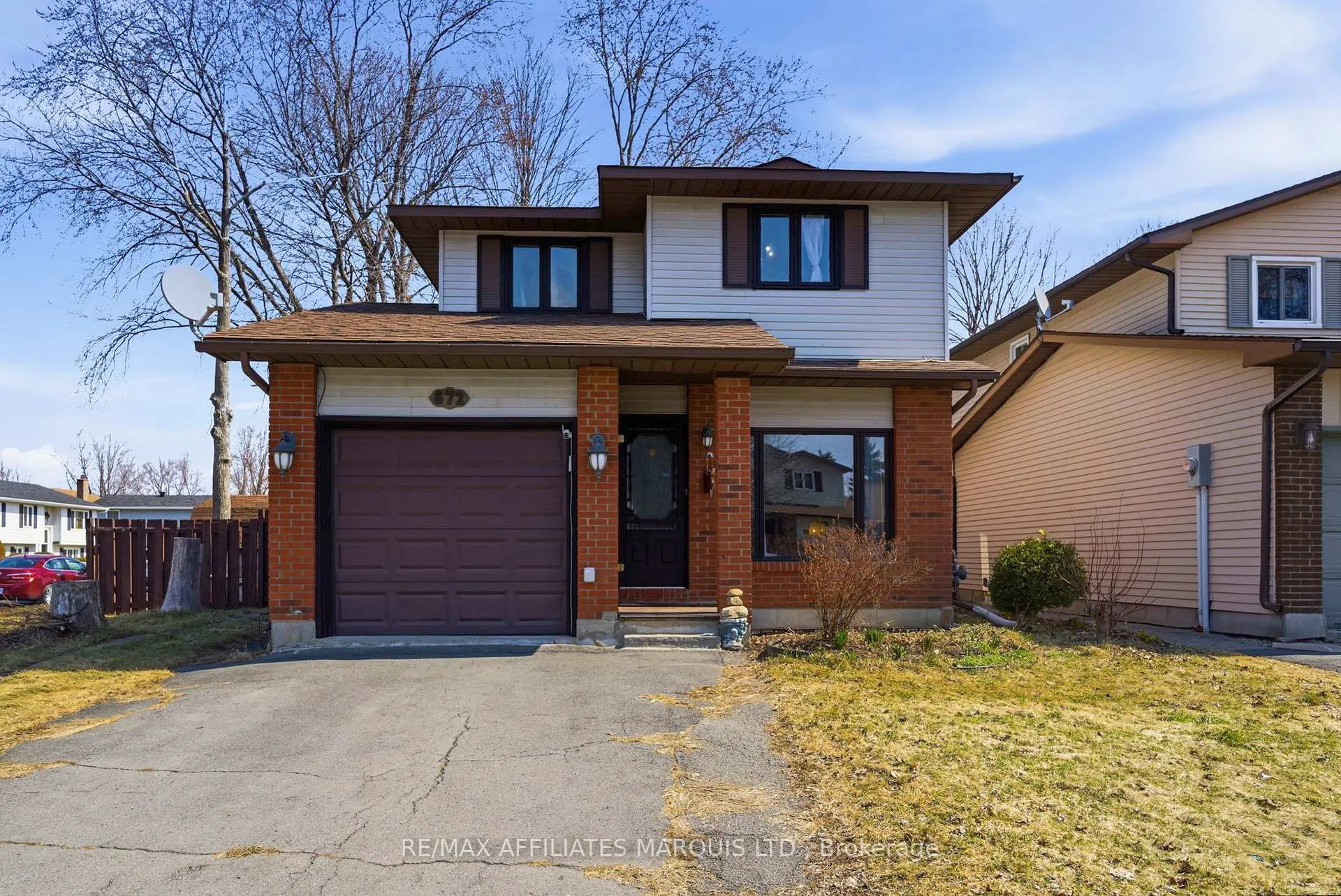 Photo 1 of 672 Champlain Drive, Cornwall — HOMEH