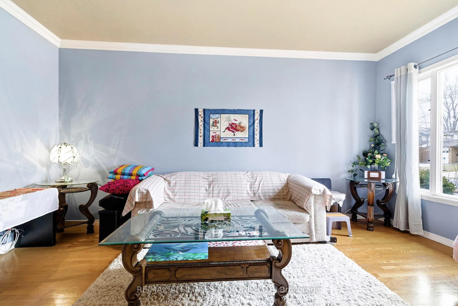 Photo 3 of 672 Champlain Drive, Cornwall — HOMEH