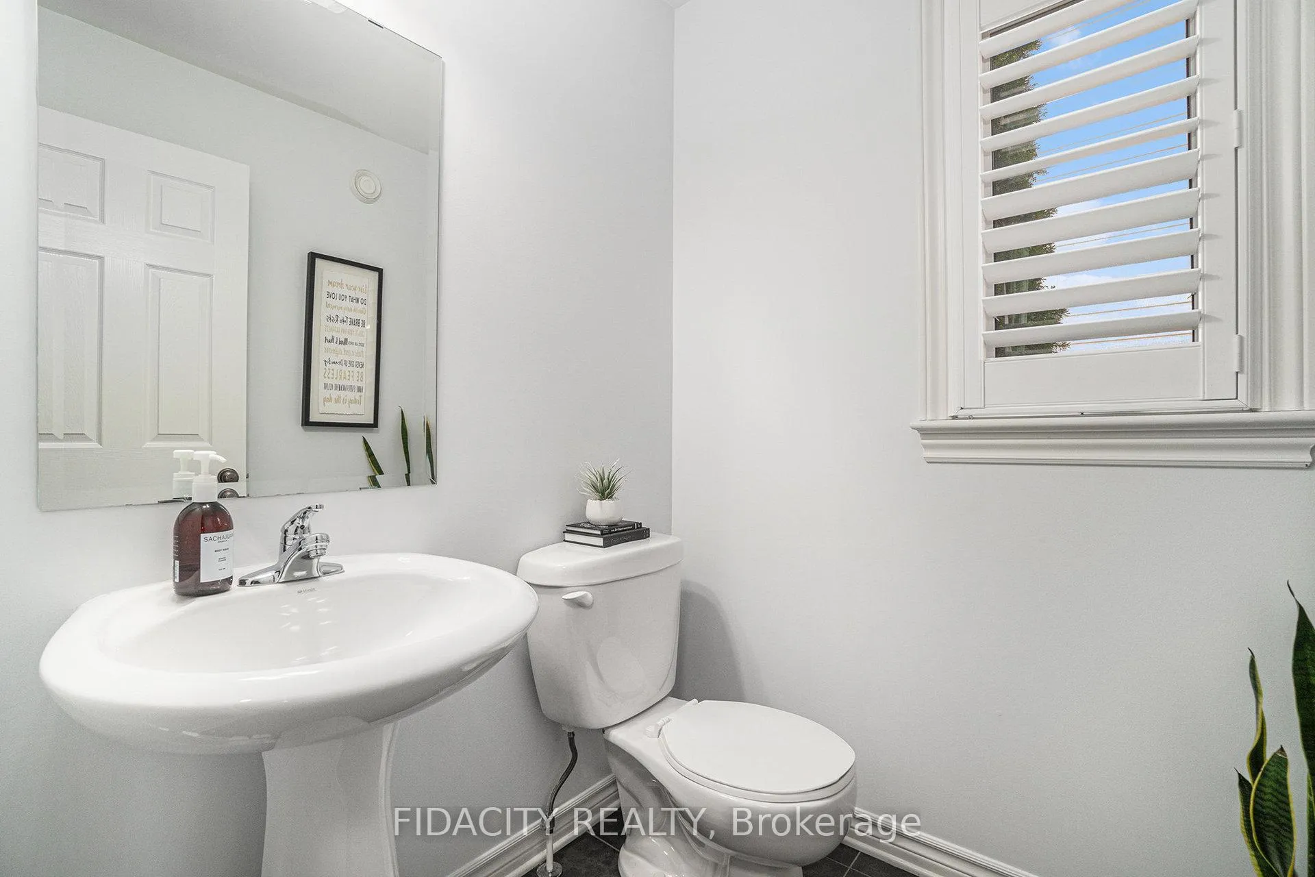 Photo 12 of 121 Bandelier Way, Ottawa, Stittsville (North) — HOMEH