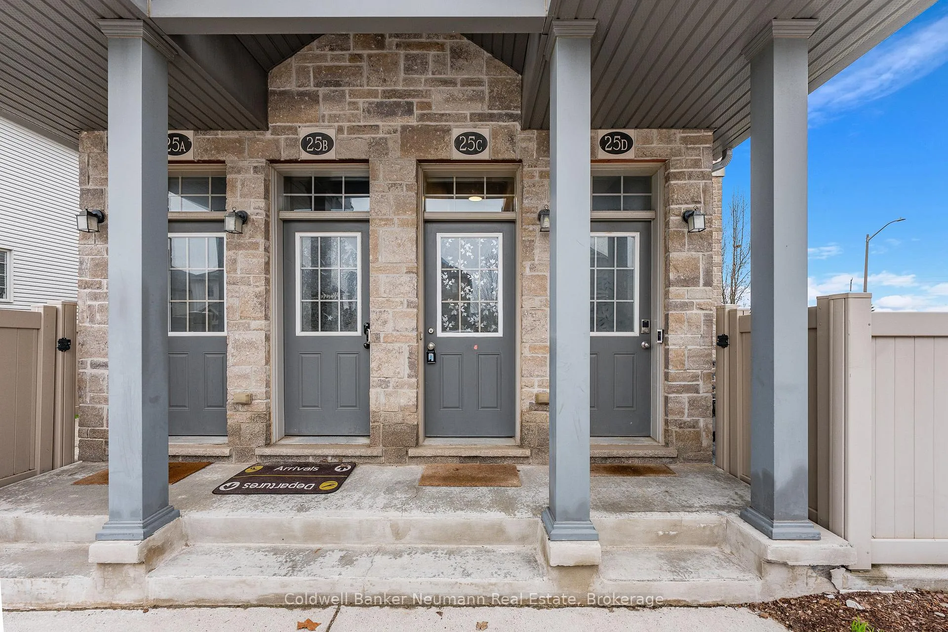 Photo 2 of Unit 25C, 388 Old Huron Road, Kitchener — HOMEH
