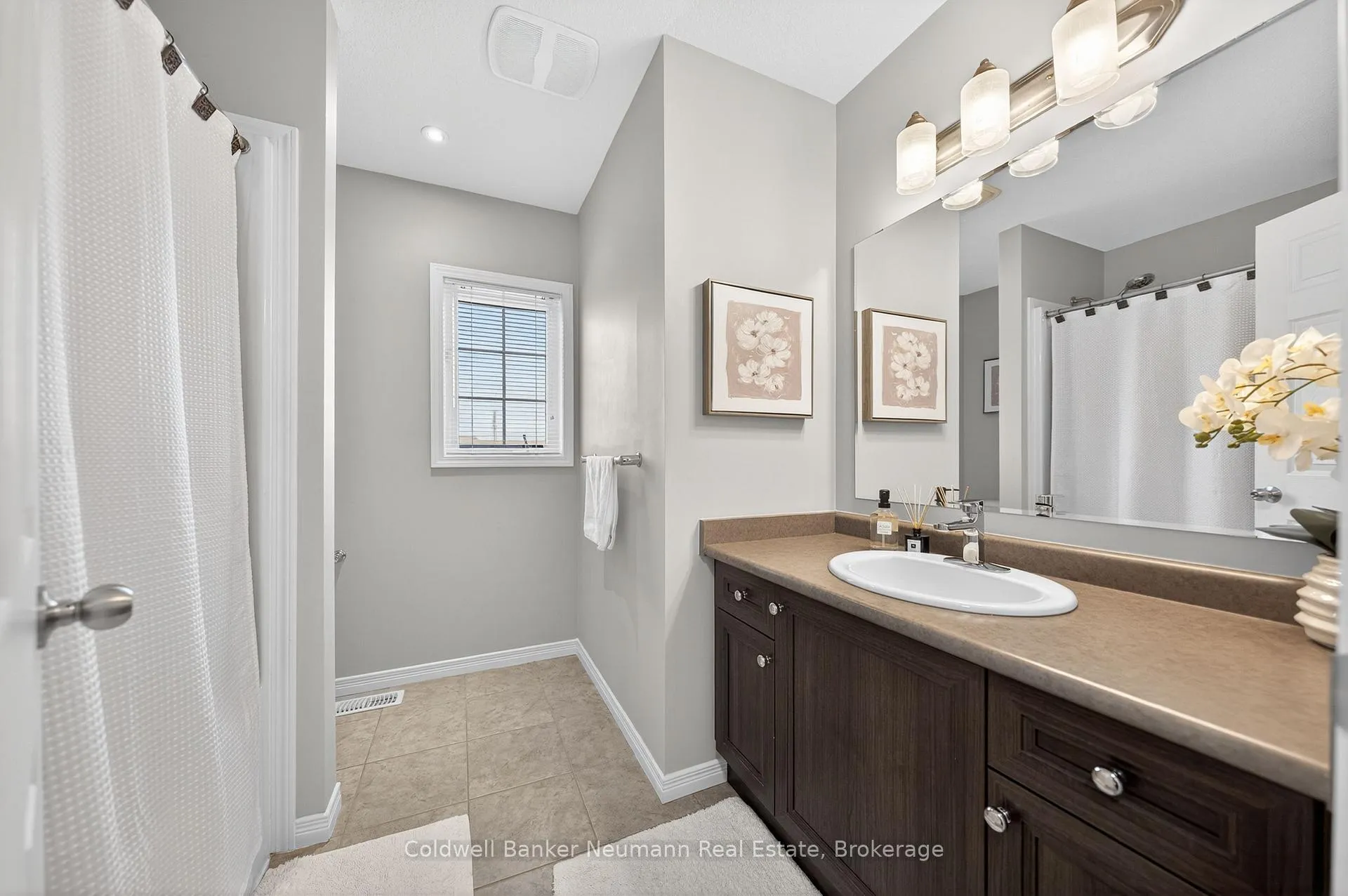 Photo 32 of Unit 25C, 388 Old Huron Road, Kitchener — HOMEH