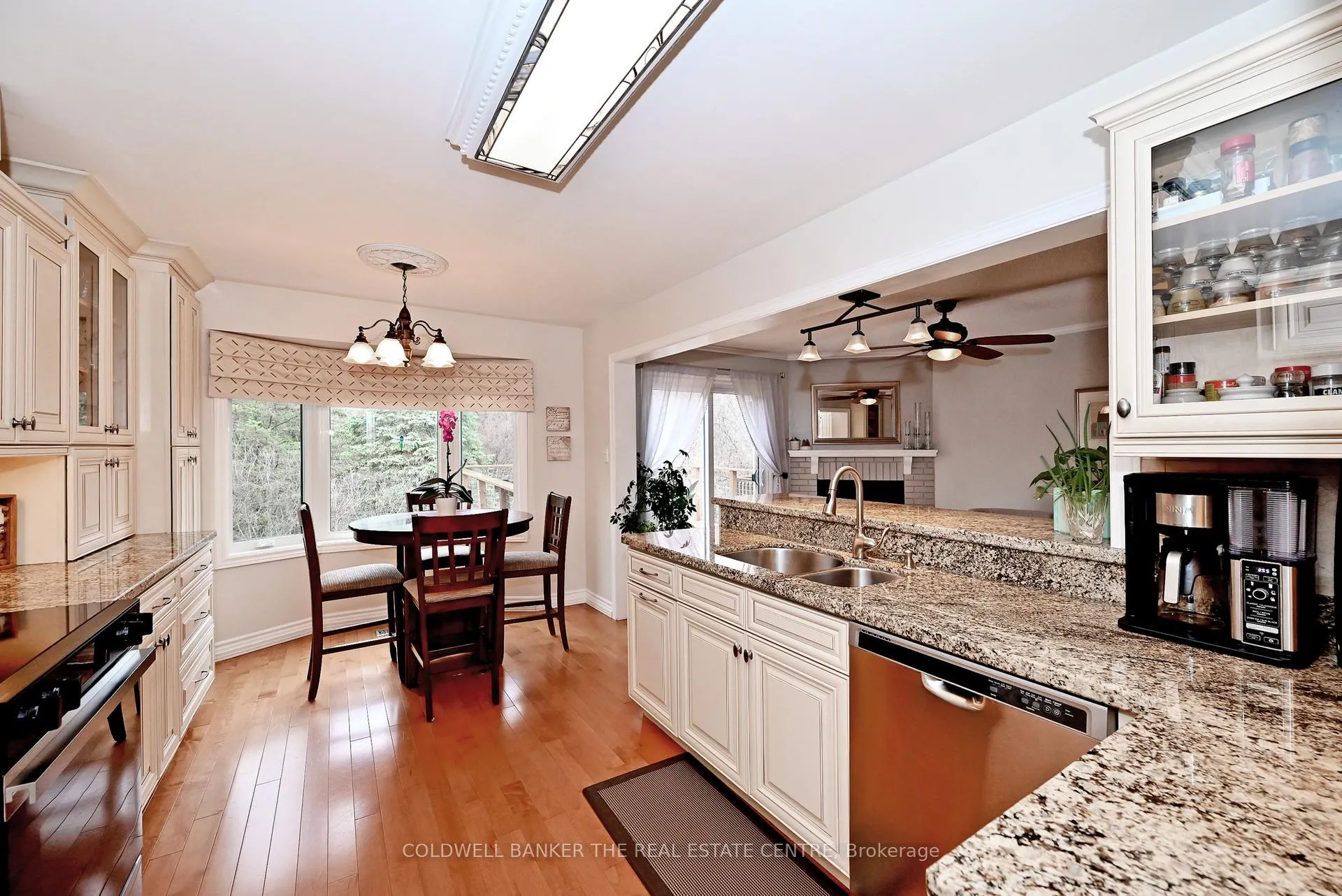 Photo 16 of 102 Deerglen Terrace, Aurora, Aurora Grove — HOMEH
