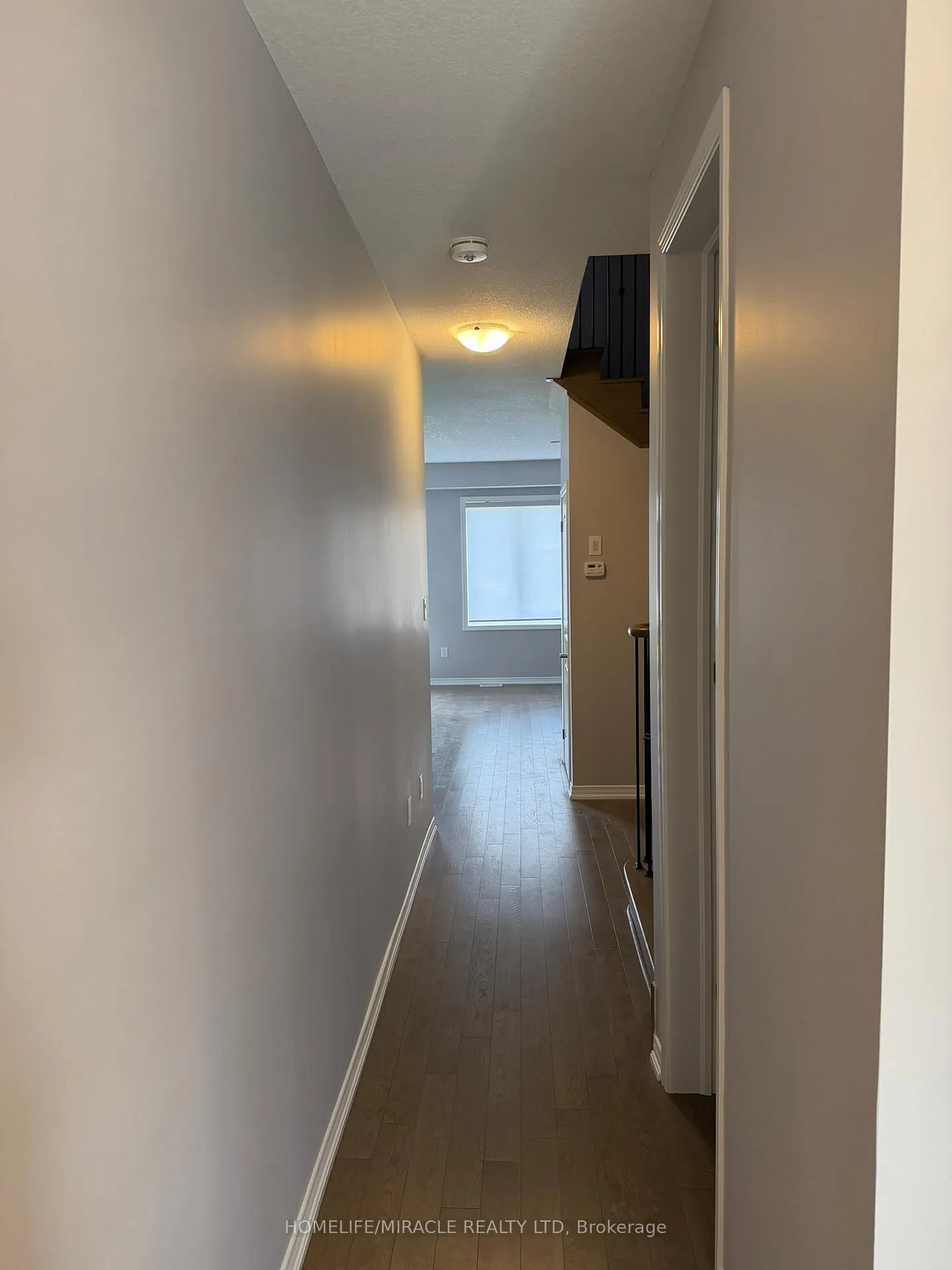 Photo 5 of Unit 31, 8273 Tulip Tree Drive, Niagara Falls, Brown — HOMEH