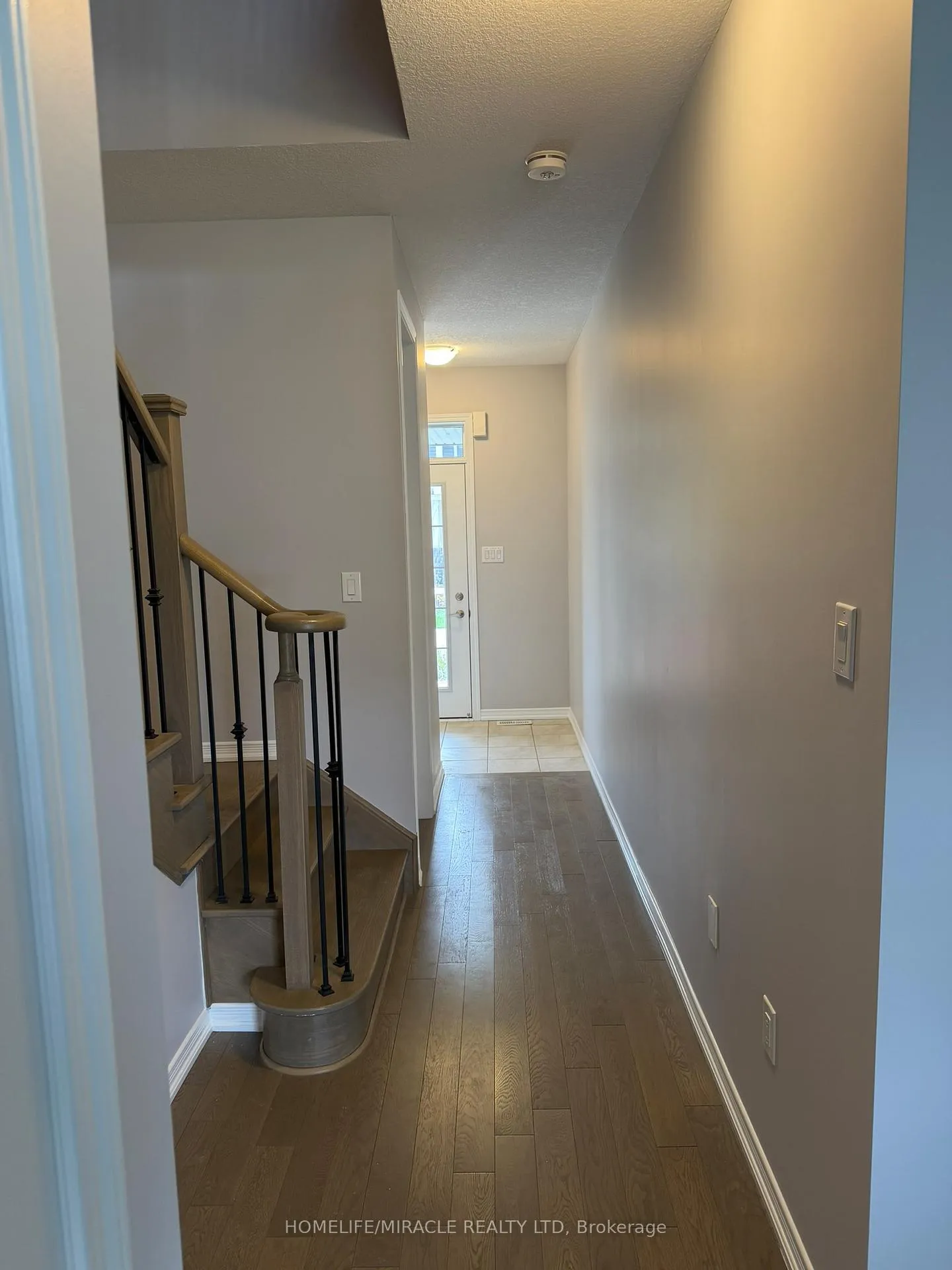 Photo 8 of Unit 31, 8273 Tulip Tree Drive, Niagara Falls, Brown — HOMEH