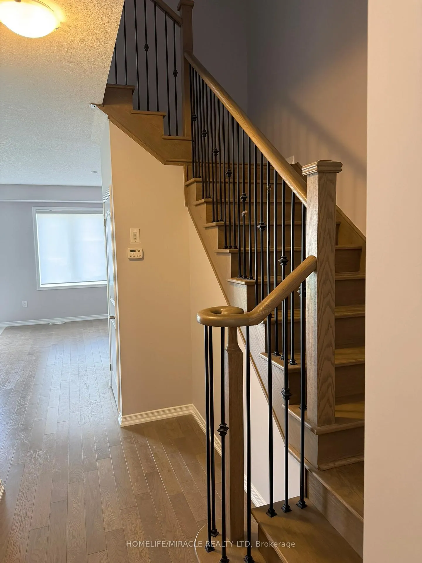 Photo 23 of Unit 31, 8273 Tulip Tree Drive, Niagara Falls, Brown — HOMEH