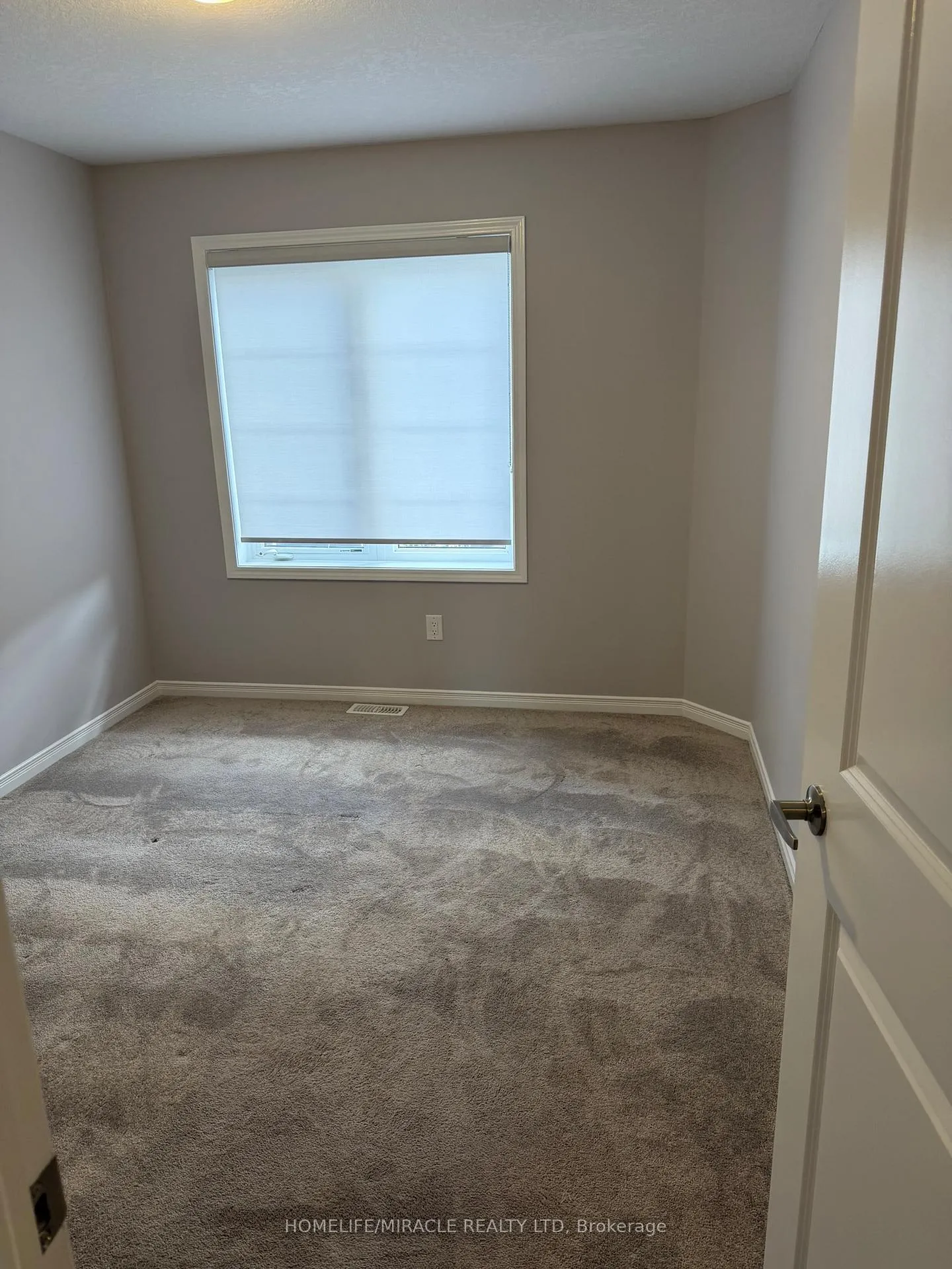Photo 30 of Unit 31, 8273 Tulip Tree Drive, Niagara Falls, Brown — HOMEH