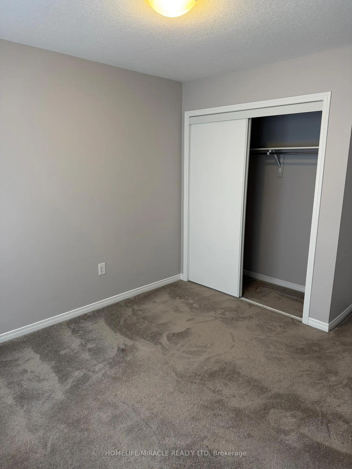 Photo 33 of Unit 31, 8273 Tulip Tree Drive, Niagara Falls, Brown — HOMEH