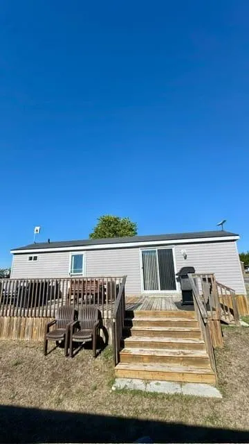 Photo 2 of Unit CKL007, 486 County Road, Prince Edward County, Athol Ward — HOMEH
