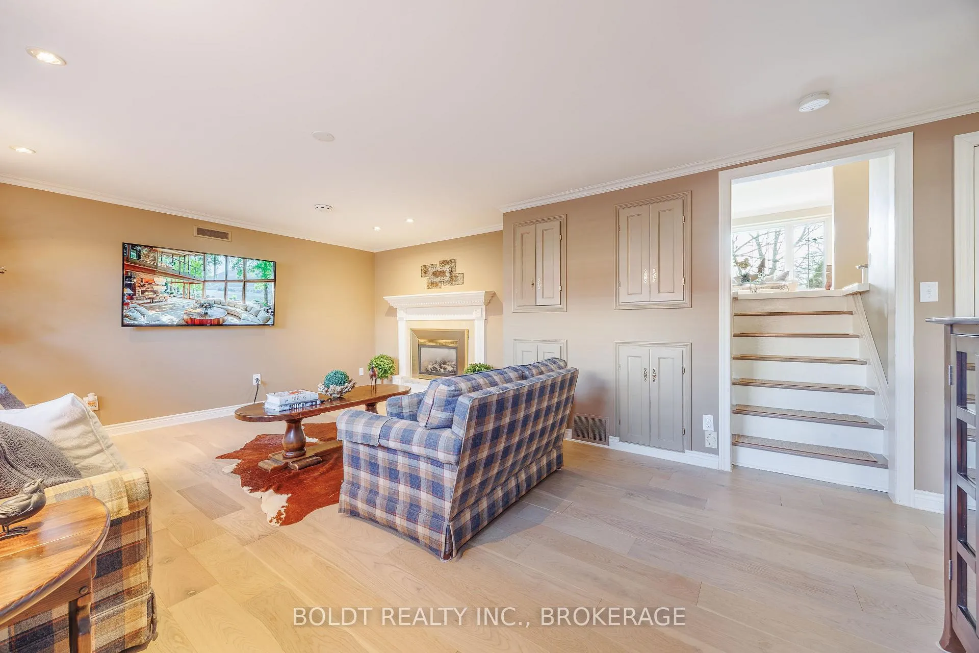 Photo 17 of 24 Mississauga Road, St. Catharines, Lakeshore — HOMEH