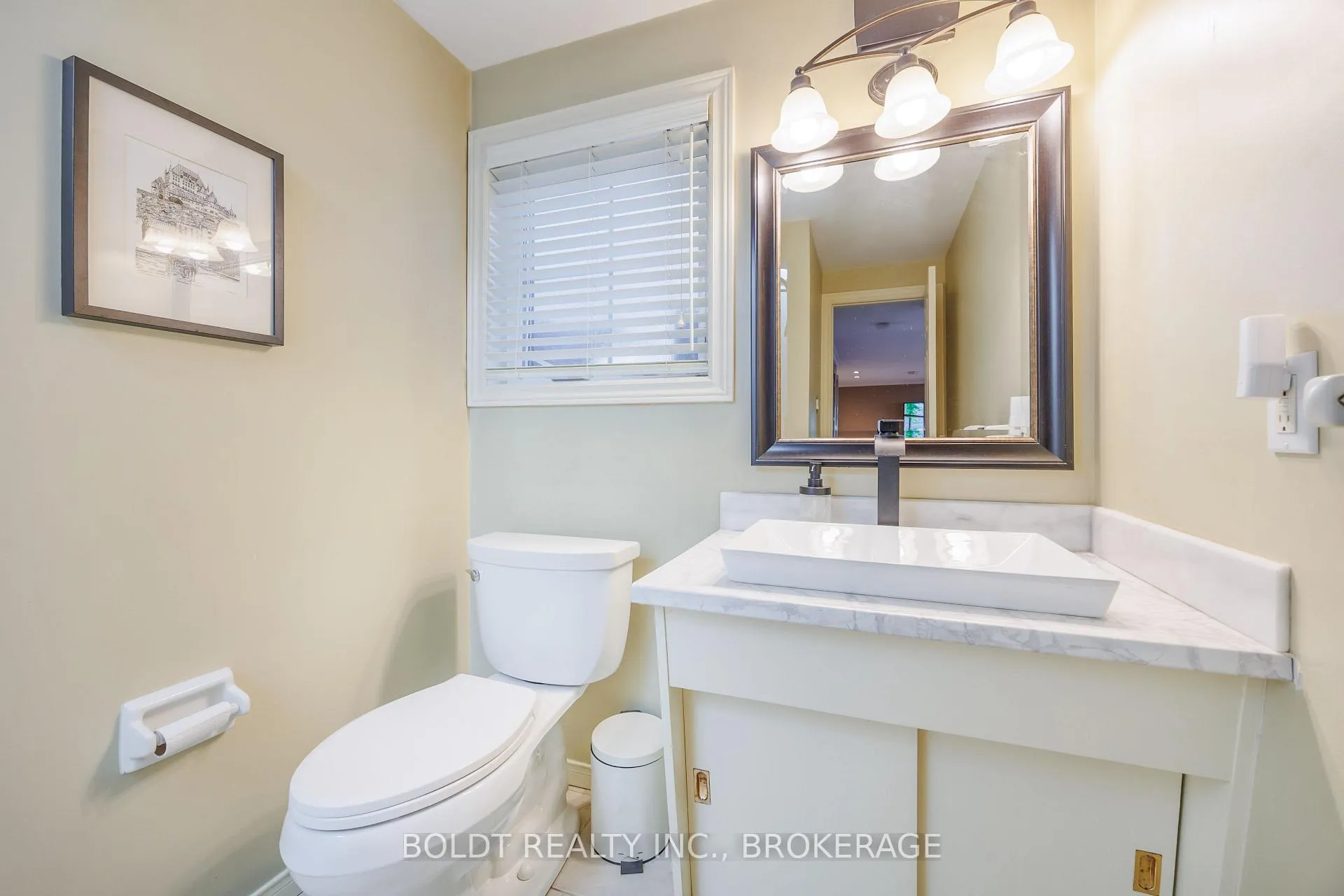 Photo 20 of 24 Mississauga Road, St. Catharines, Lakeshore — HOMEH