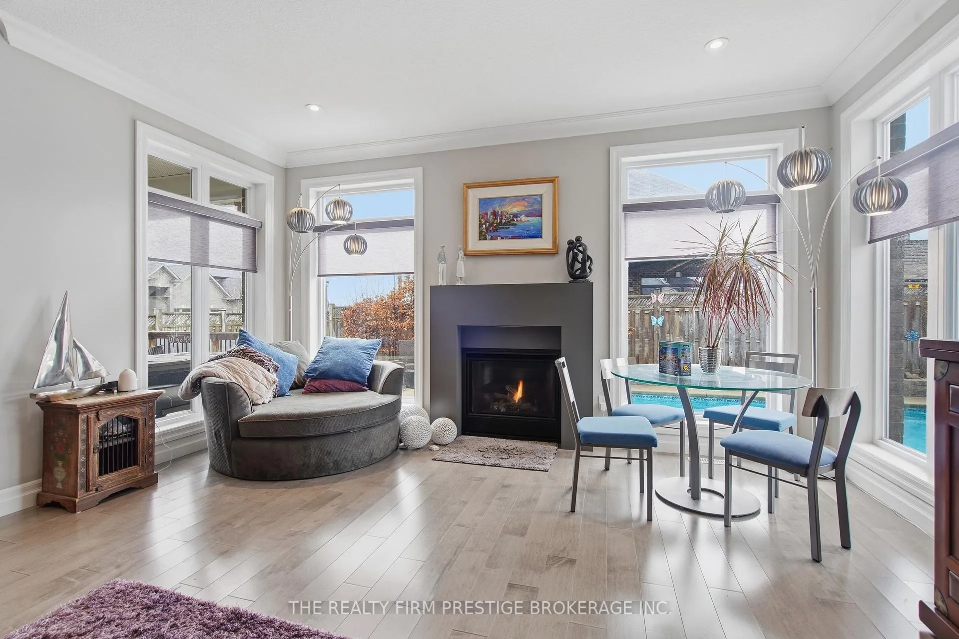 Photo 15 of 1104 Coates Lane, London, North S — HOMEH