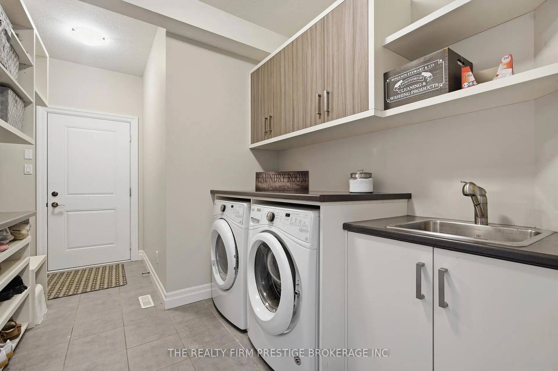 Photo 21 of 1104 Coates Lane, London, North S — HOMEH