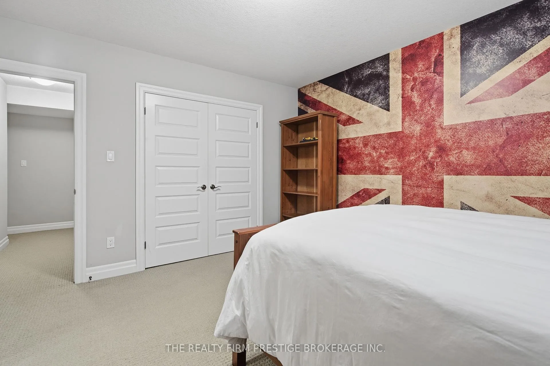 Photo 42 of 1104 Coates Lane, London, North S — HOMEH
