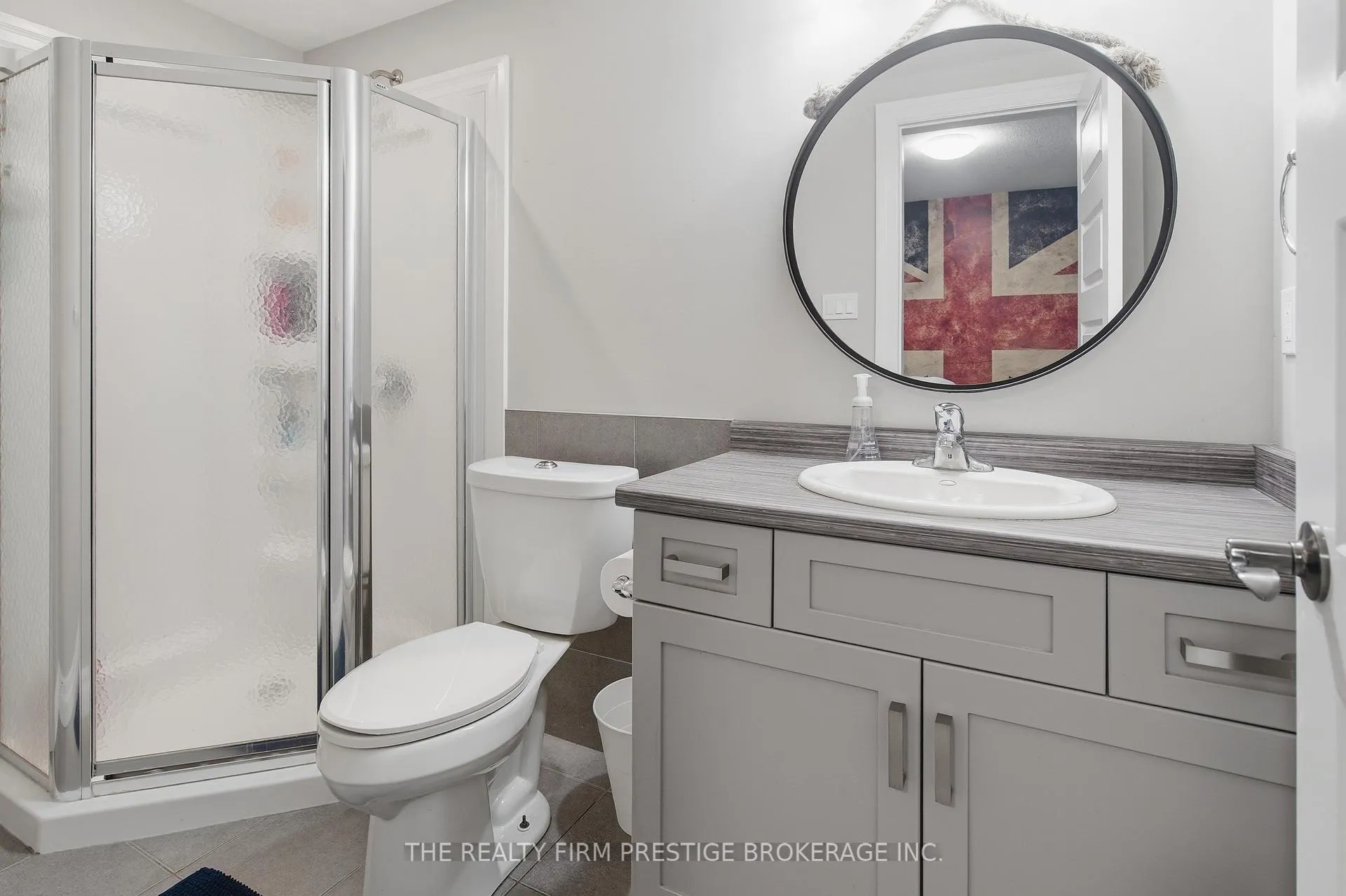 Photo 43 of 1104 Coates Lane, London, North S — HOMEH