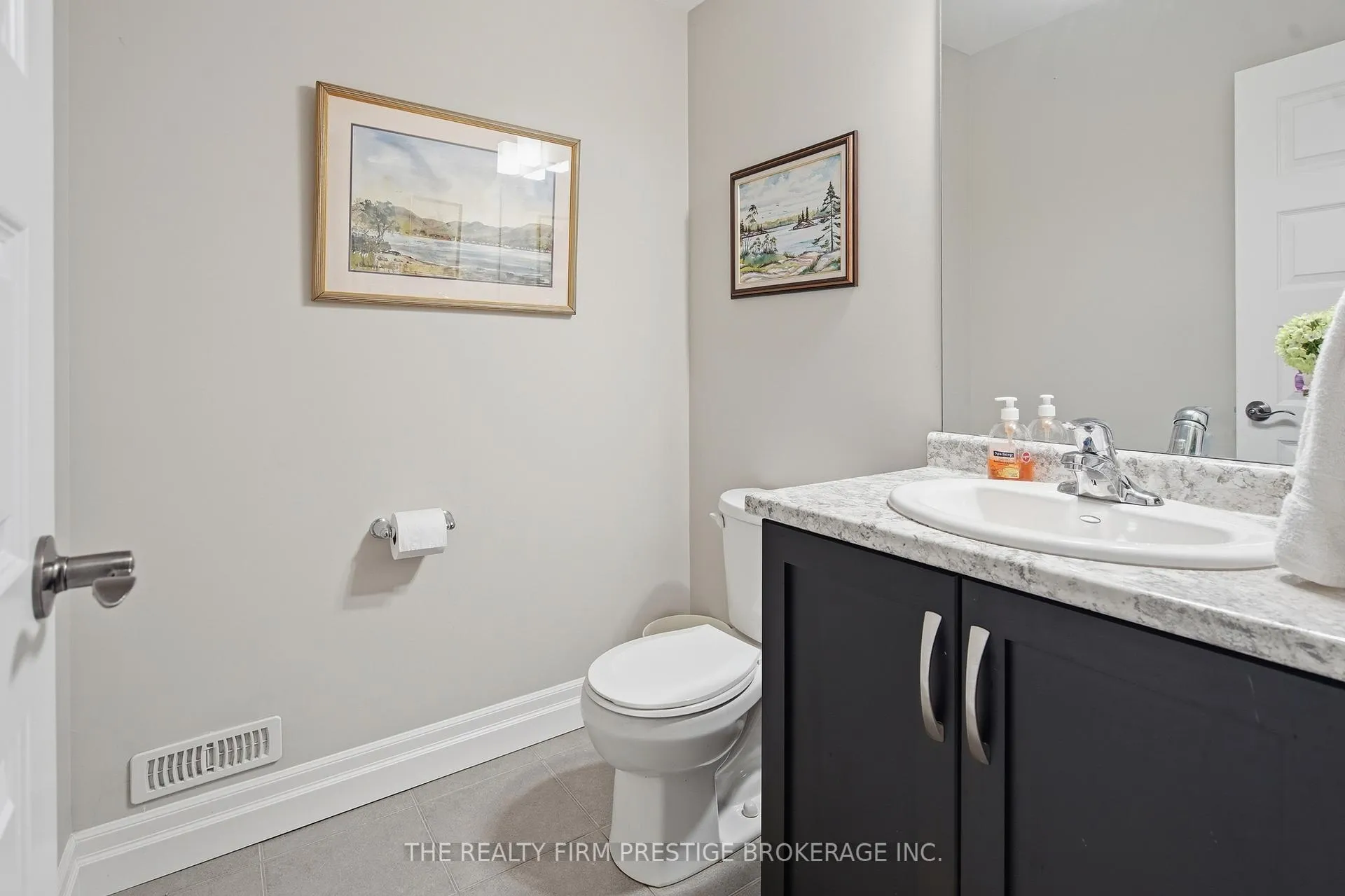 Photo 44 of 1104 Coates Lane, London, North S — HOMEH