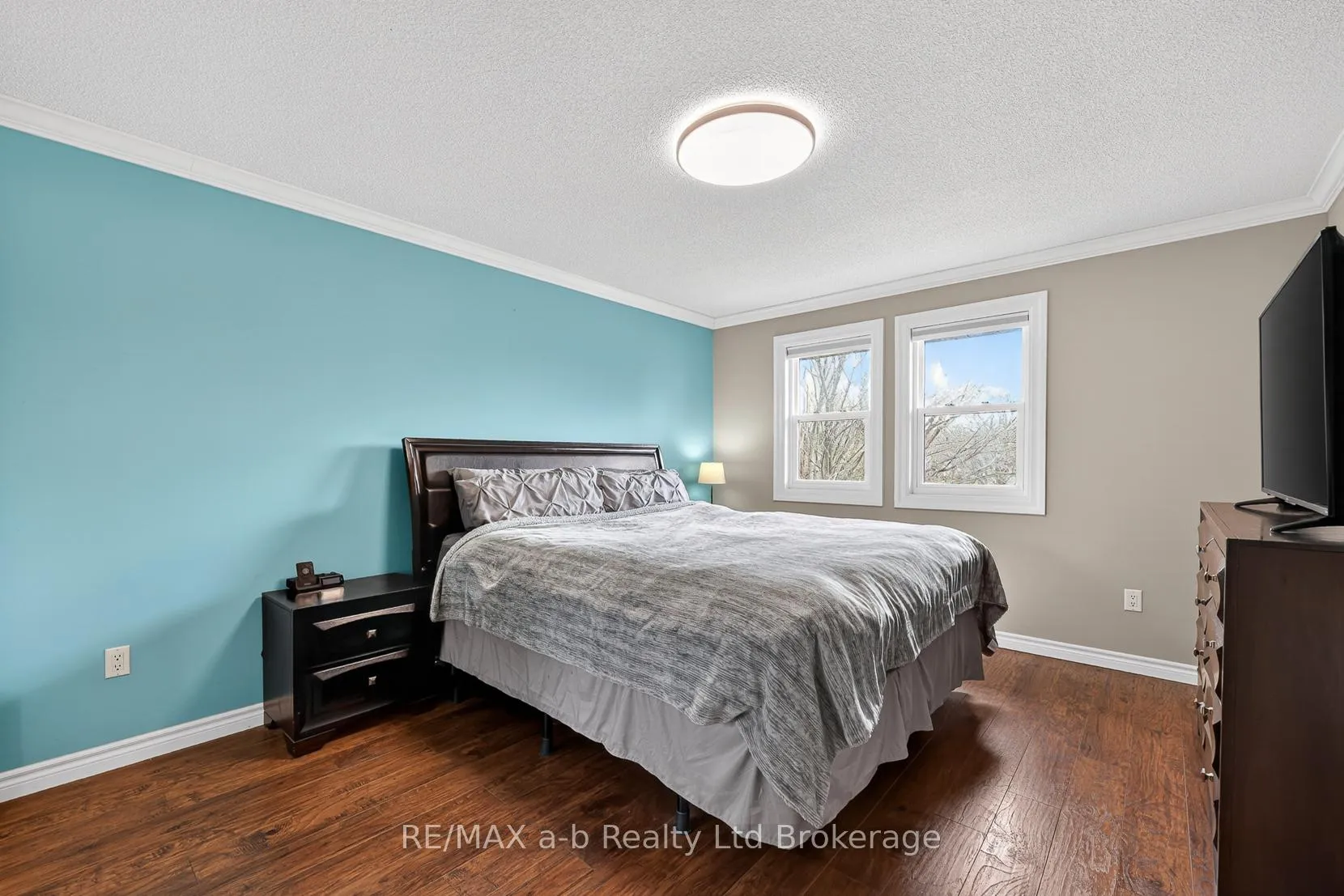 Photo 14 of 346 Riverview Drive, Strathroy-Caradoc, NE — HOMEH