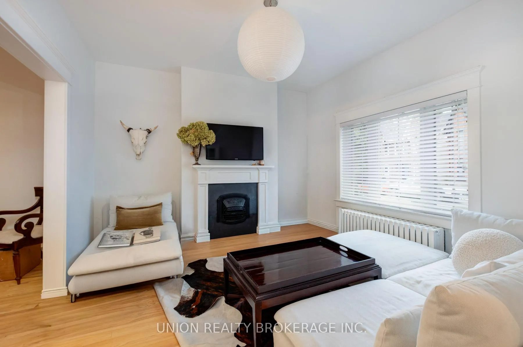Photo 5 of 190 Pape Avenue, Toronto, South Riverdale — HOMEH