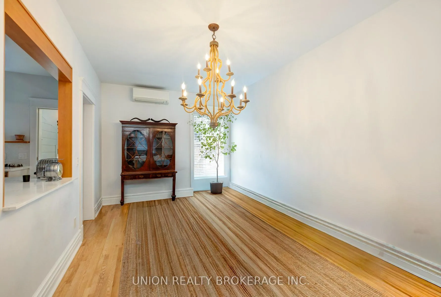 Photo 7 of 190 Pape Avenue, Toronto, South Riverdale — HOMEH