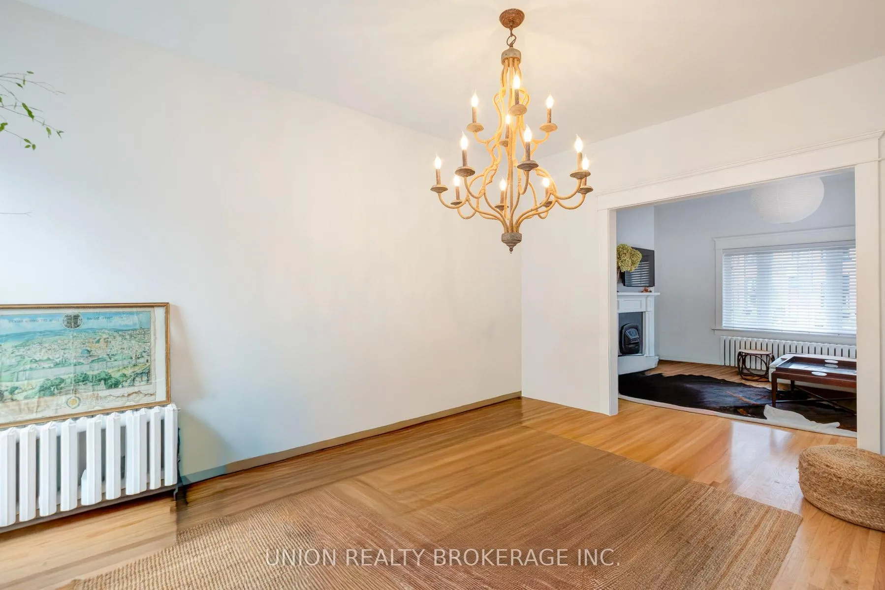 Photo 8 of 190 Pape Avenue, Toronto, South Riverdale — HOMEH