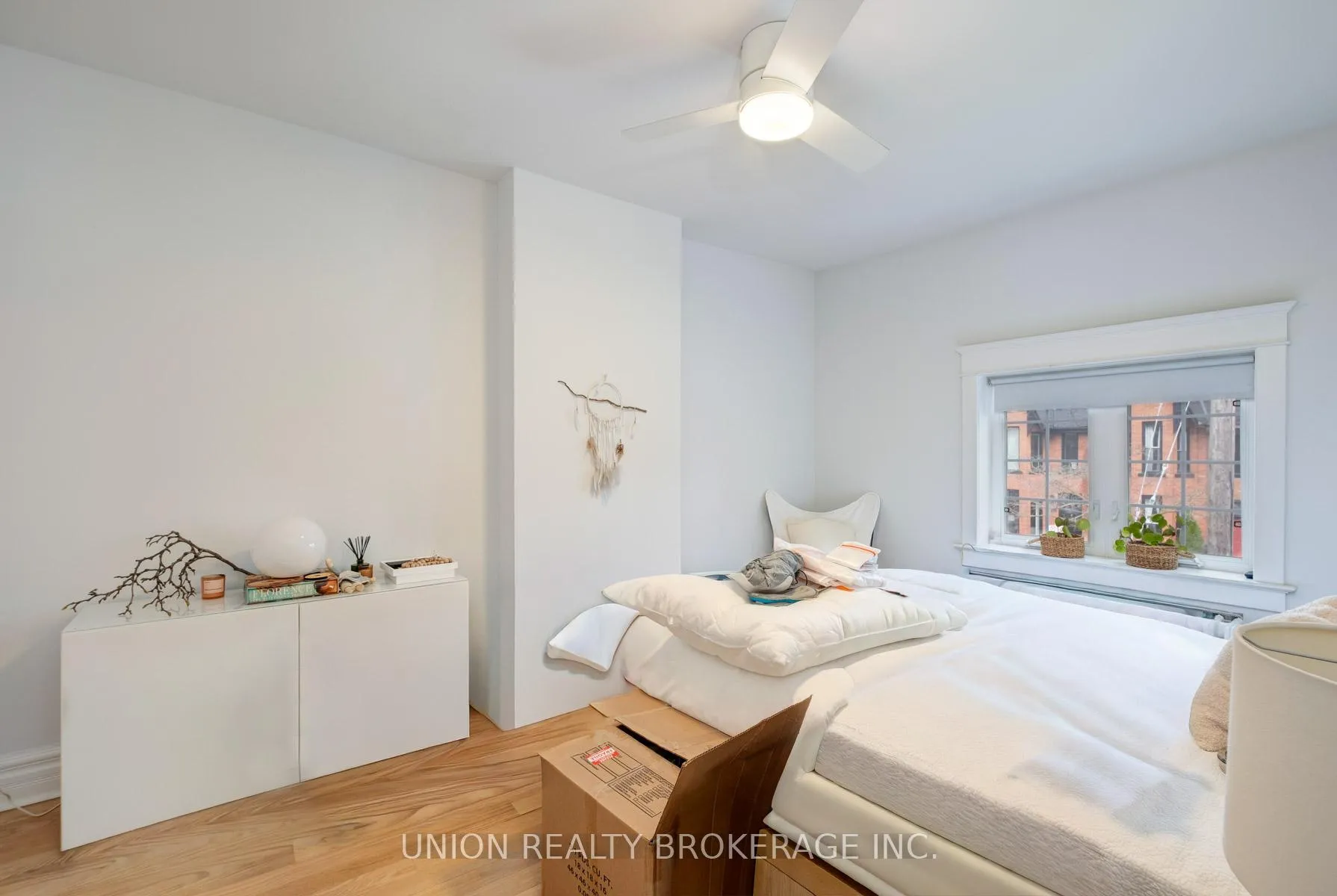 Photo 13 of 190 Pape Avenue, Toronto, South Riverdale — HOMEH