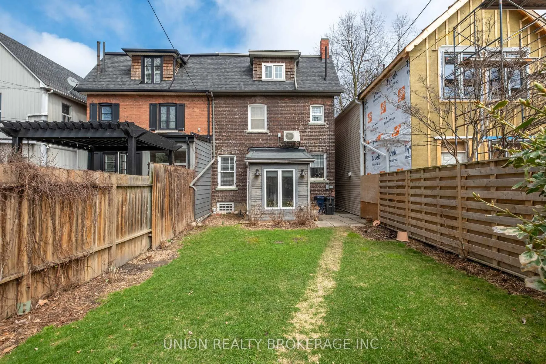 Photo 21 of 190 Pape Avenue, Toronto, South Riverdale — HOMEH