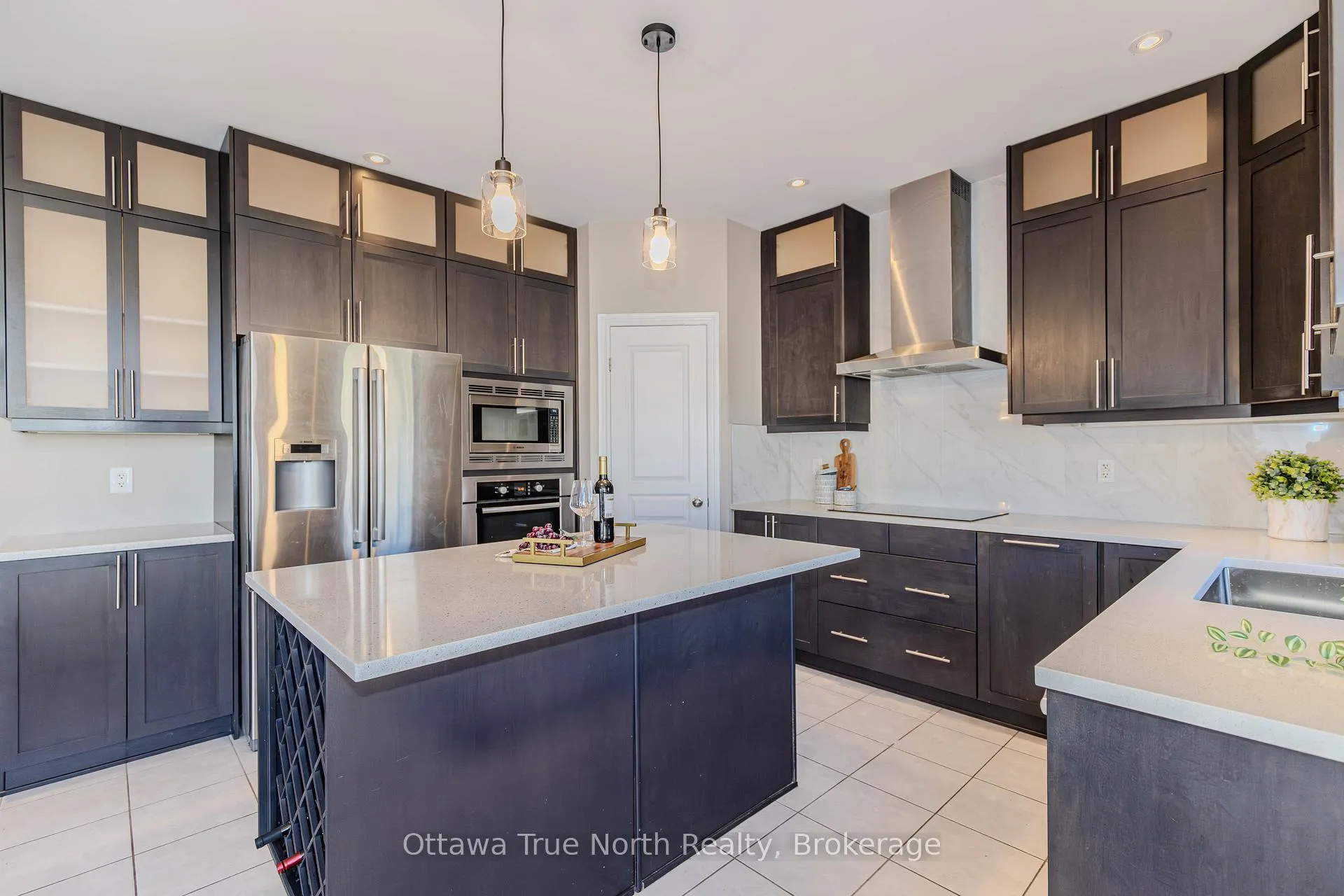 Photo 18 of 619 Miro Way, Ottawa, Kanata - Kanata Lakes/Heritage Hills — HOMEH