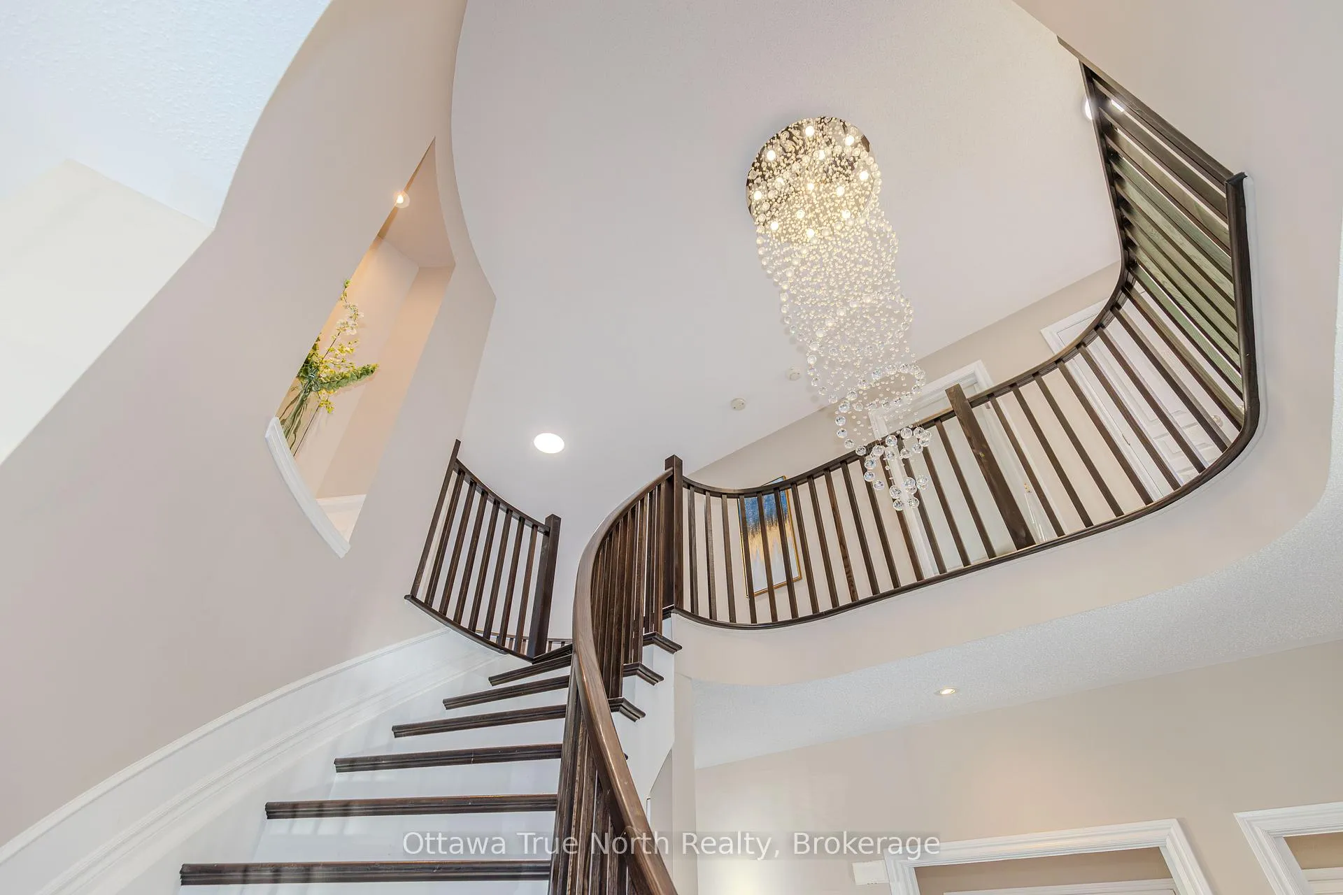 Photo 23 of 619 Miro Way, Ottawa, Kanata - Kanata Lakes/Heritage Hills — HOMEH