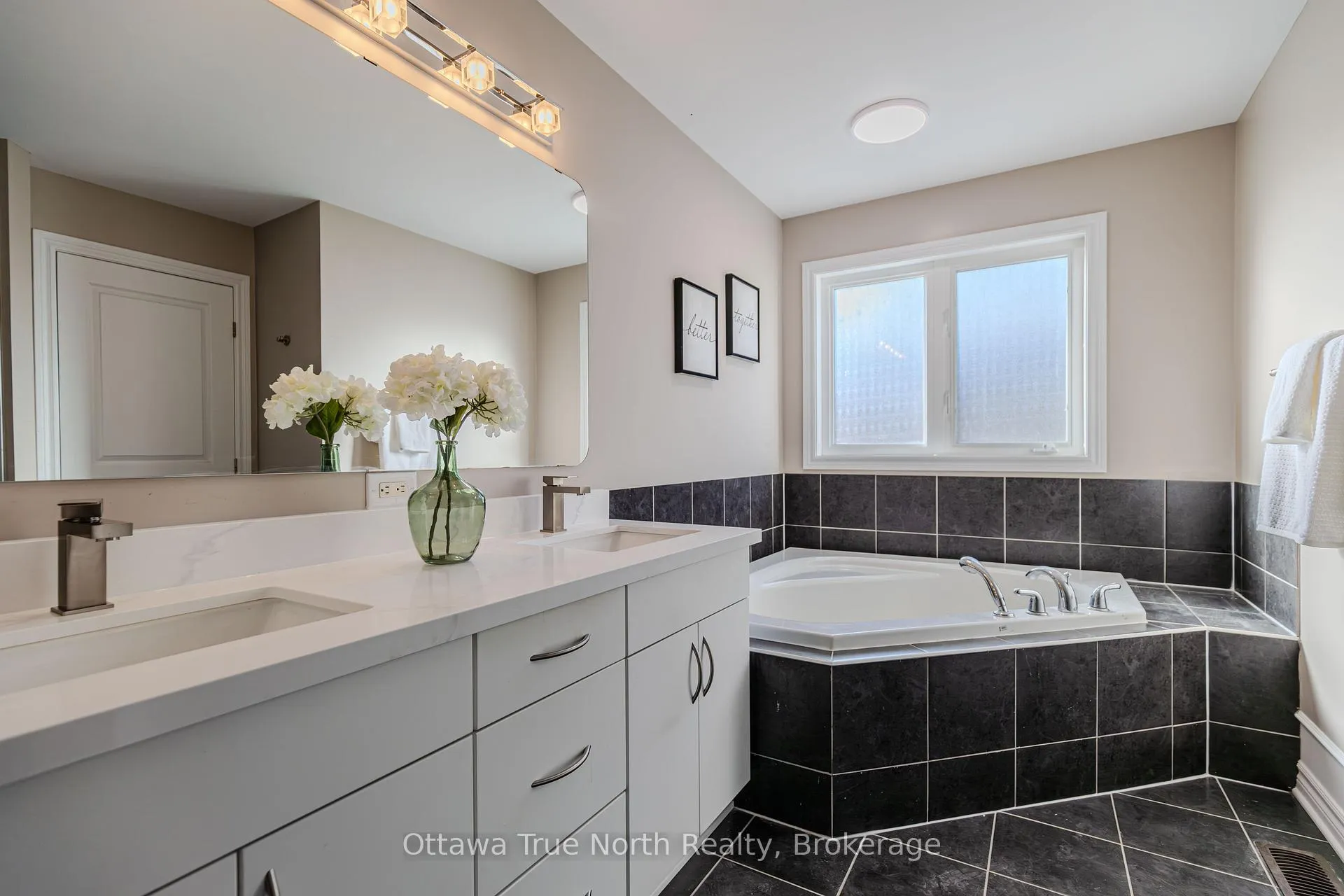 Photo 30 of 619 Miro Way, Ottawa, Kanata - Kanata Lakes/Heritage Hills — HOMEH