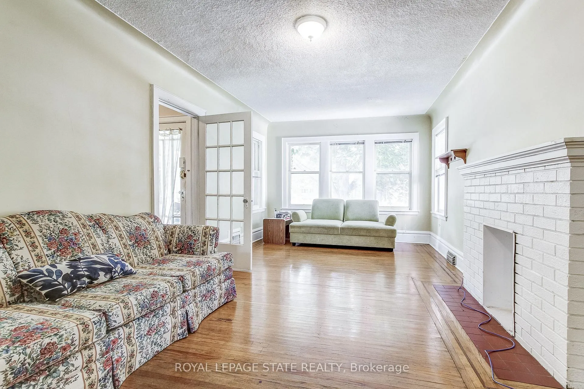 Photo 6 of 110 Dromore Crescent, Hamilton, Westdale — HOMEH