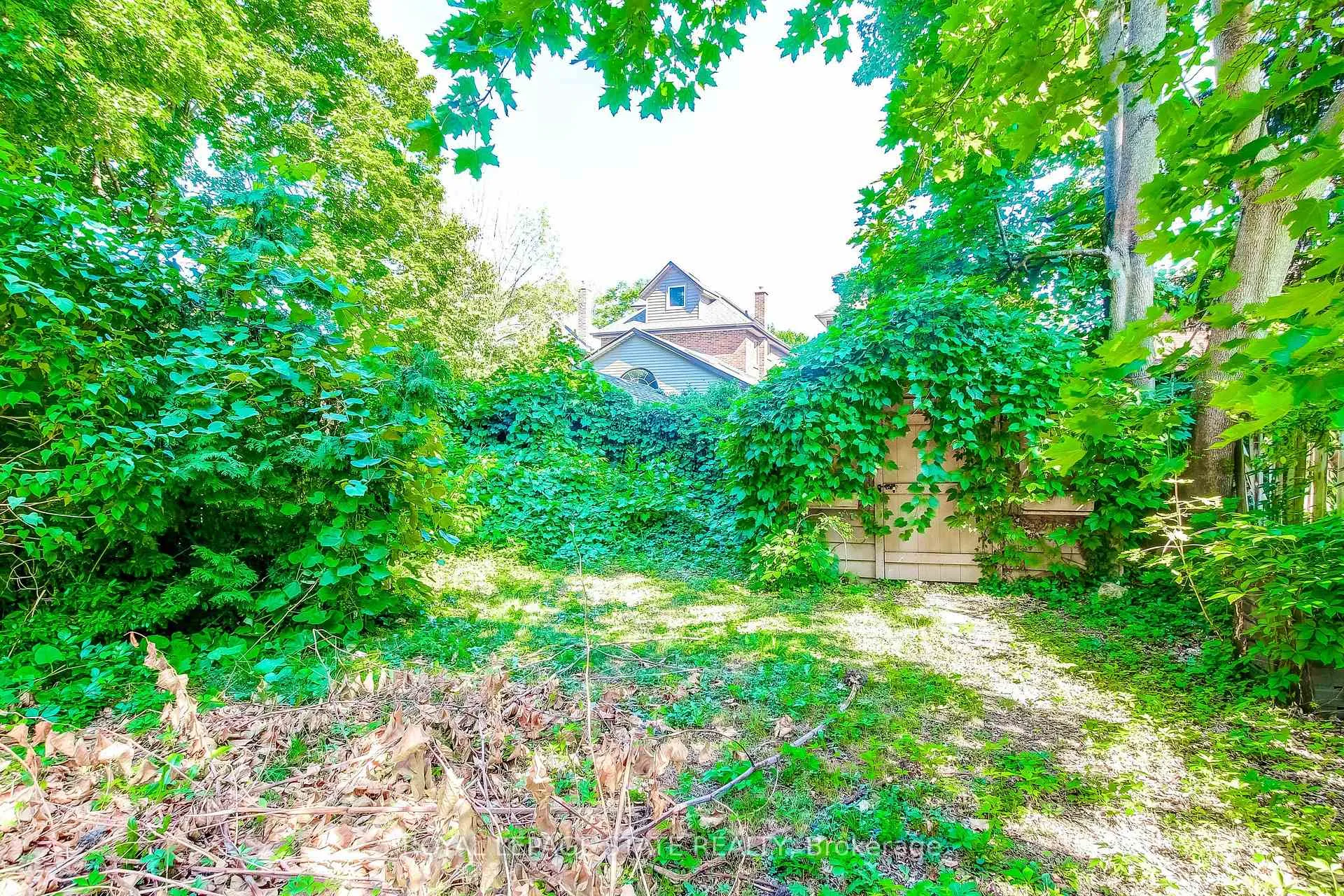 Photo 20 of 110 Dromore Crescent, Hamilton, Westdale — HOMEH
