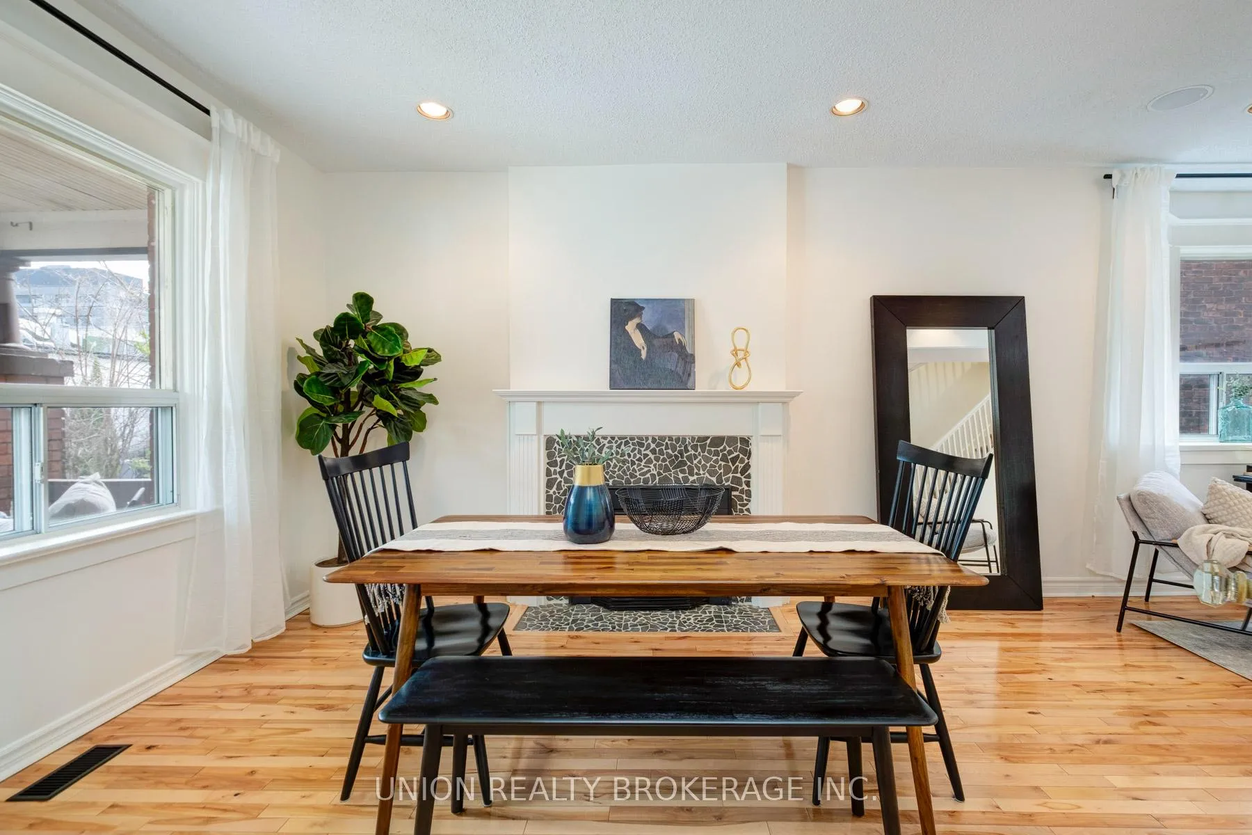 Photo 5 of 10 Bertmount Avenue, Toronto, South Riverdale — HOMEH