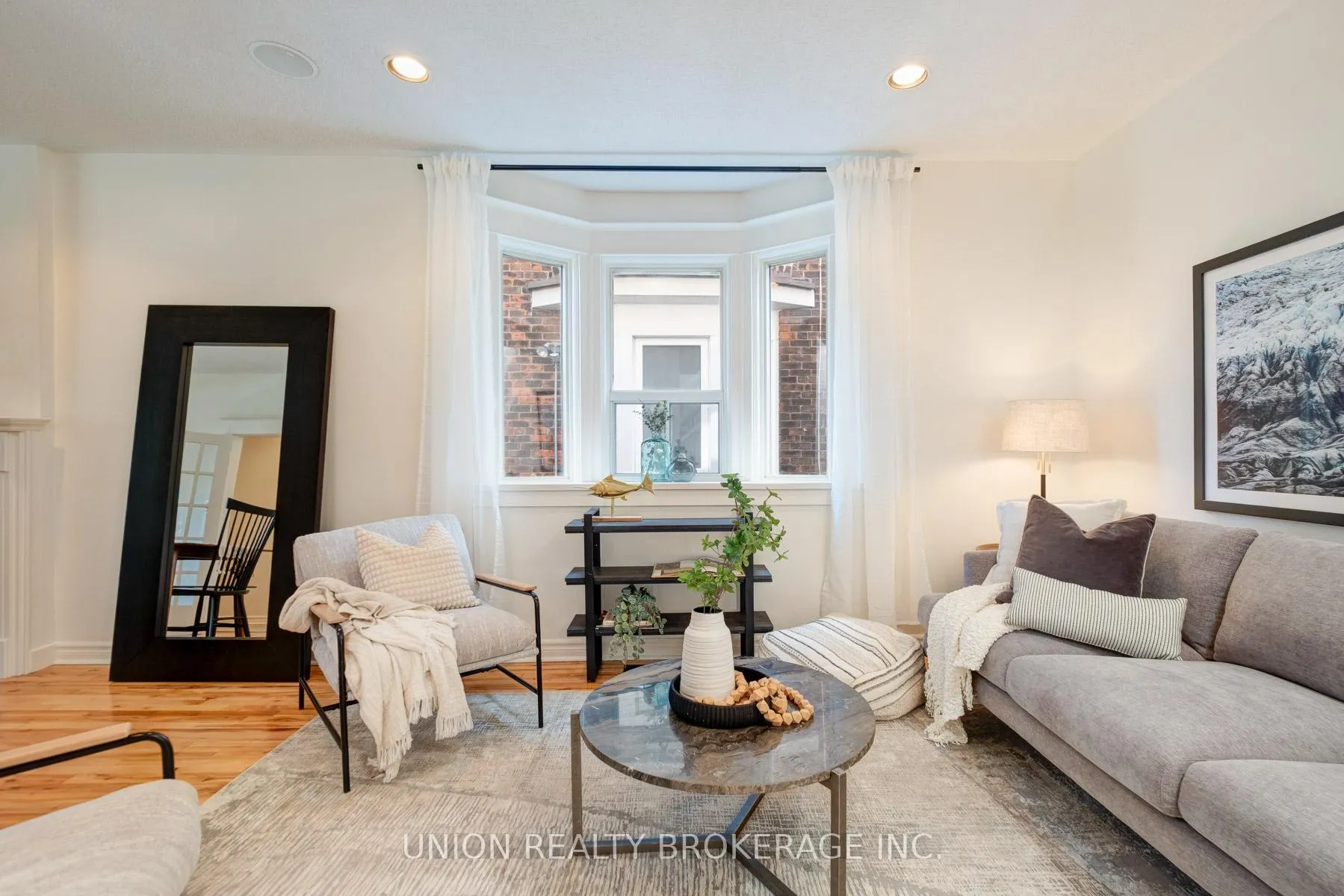 Photo 14 of 10 Bertmount Avenue, Toronto, South Riverdale — HOMEH