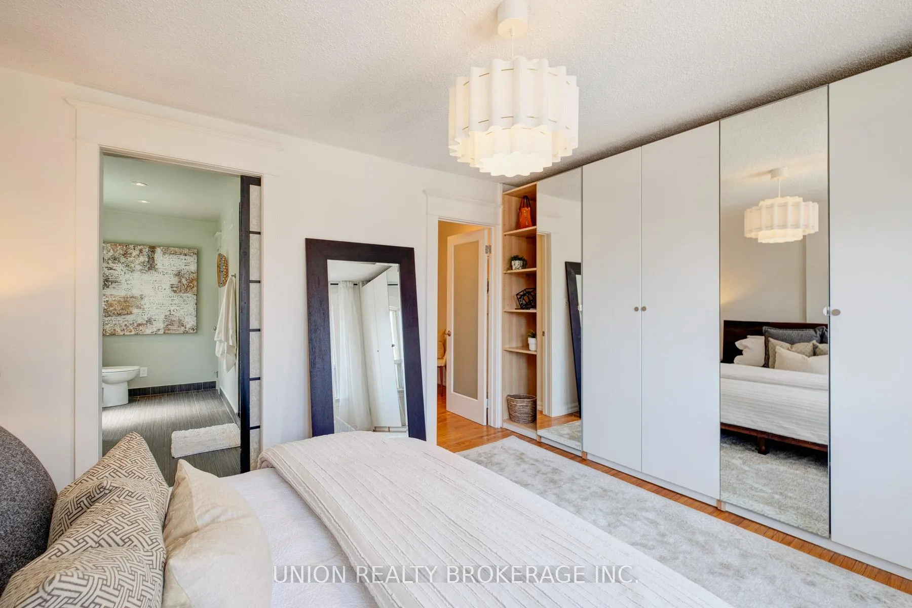Photo 24 of 10 Bertmount Avenue, Toronto, South Riverdale — HOMEH