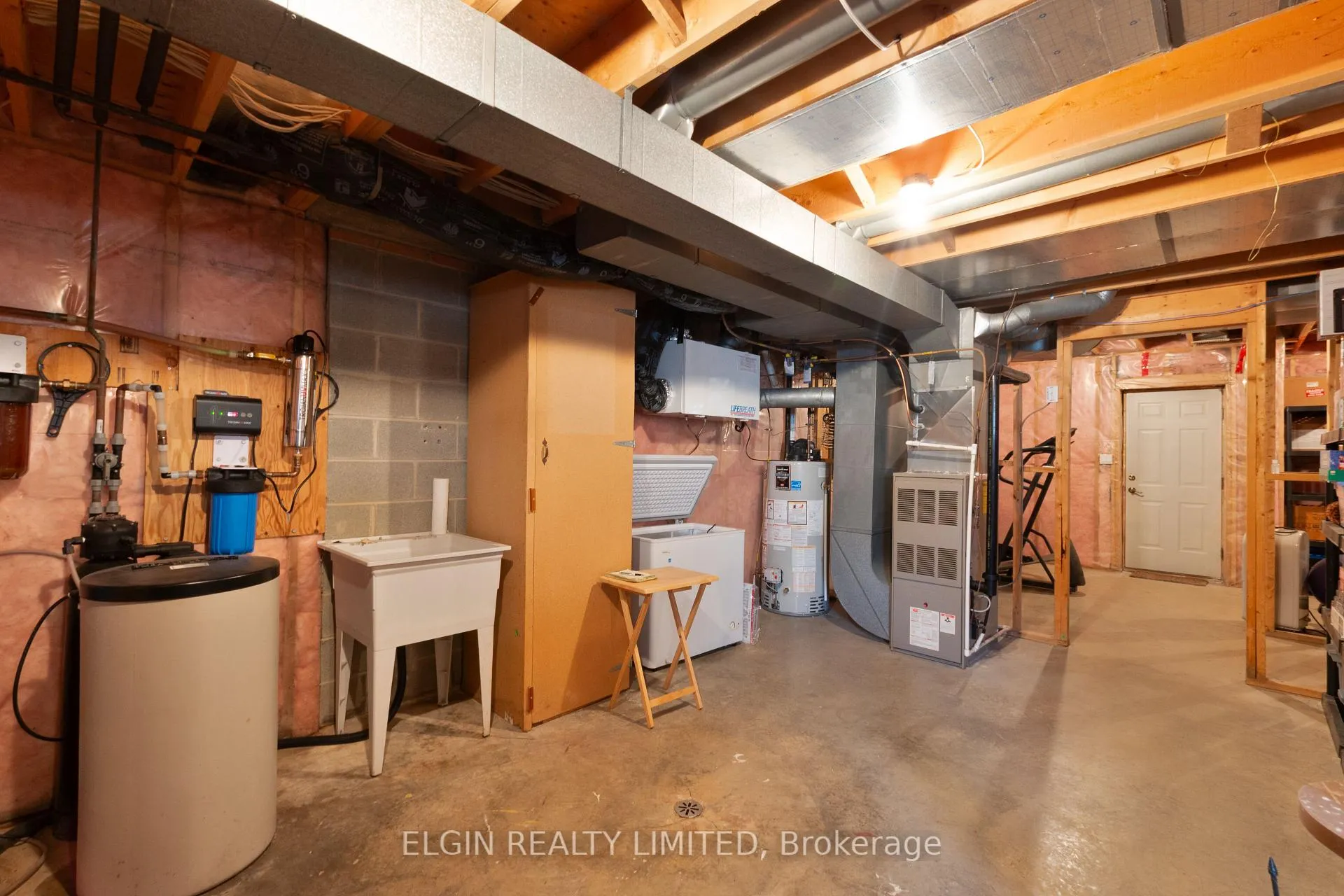 Photo 33 of 46485 Sparta Line, Central Elgin, Sparta — HOMEH